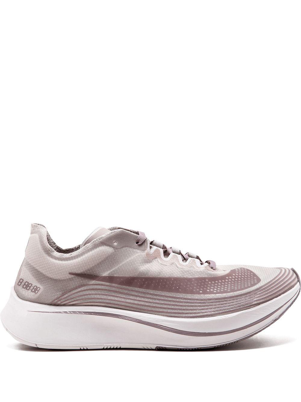 Lab Zoom Fly SP "Chicago" sneakers by NIKE