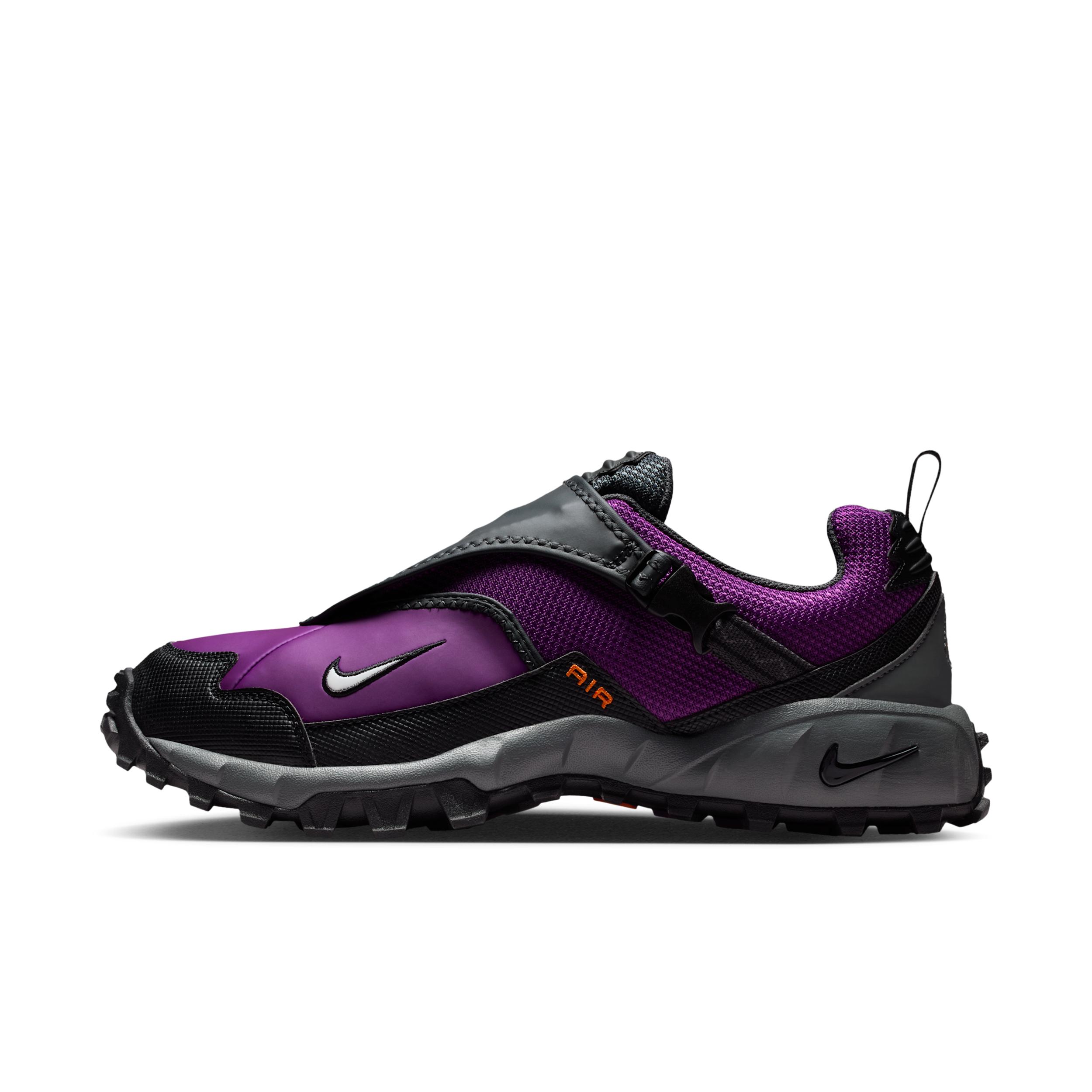 Men's Nike ACG Phassad Shoes by NIKE