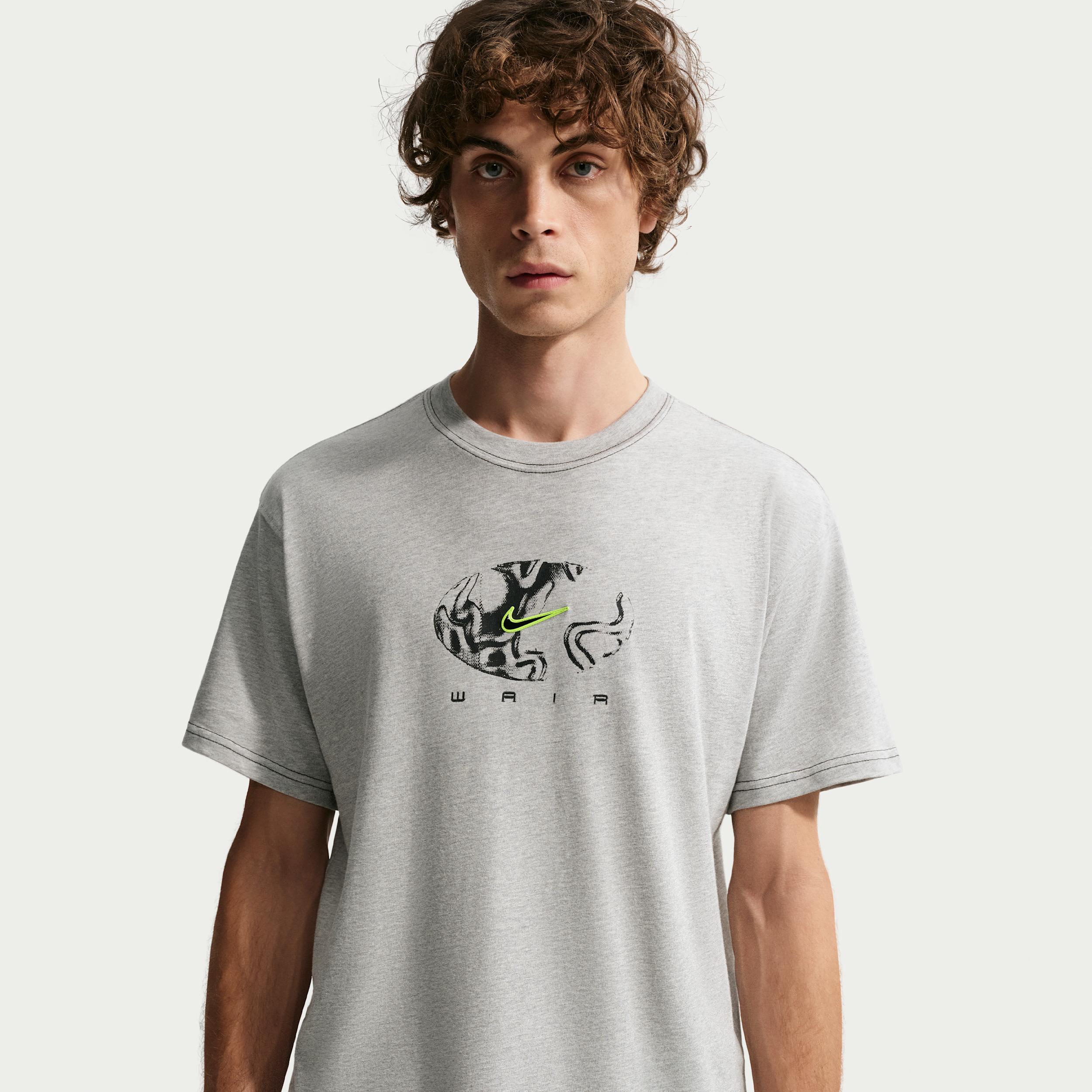 Men's Nike SB Skate T-Shirt by NIKE