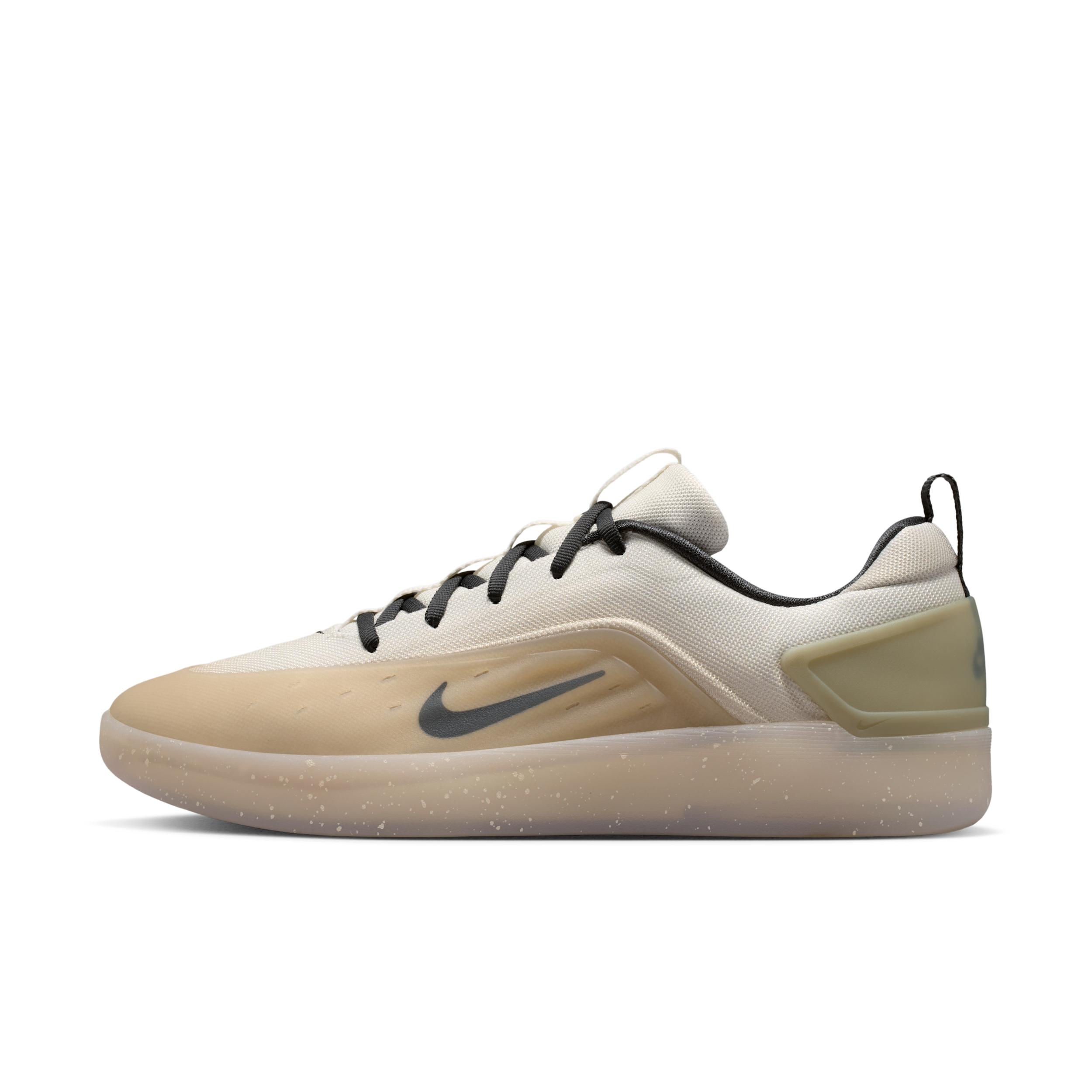 Men's Nike SB Zoom Nyjah 4 Skate Shoes by NIKE