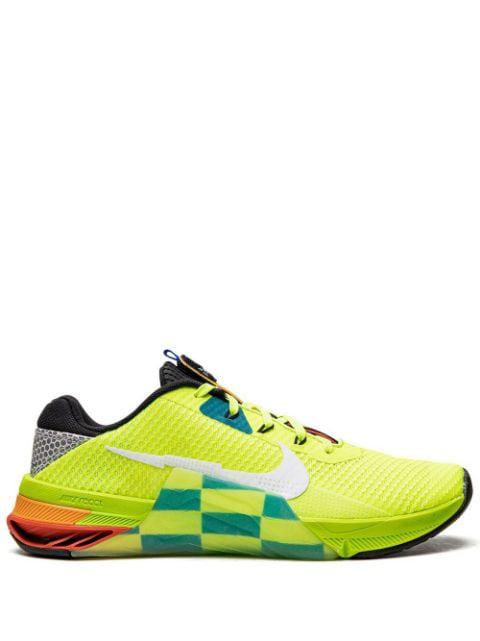Metcon 7 AMP low-top sneakers by NIKE