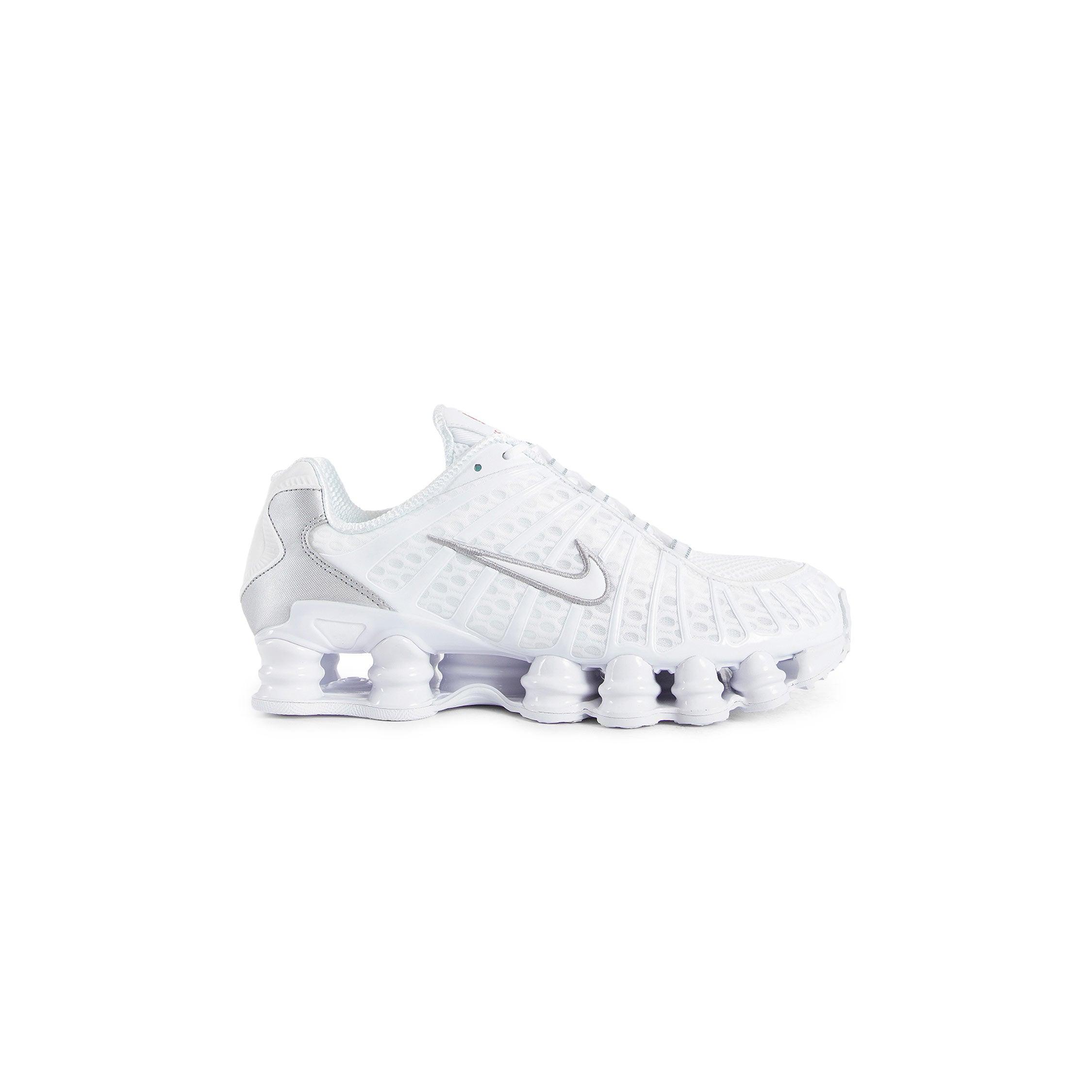 NIKE MAN WHITE SNEAKERS by NIKE