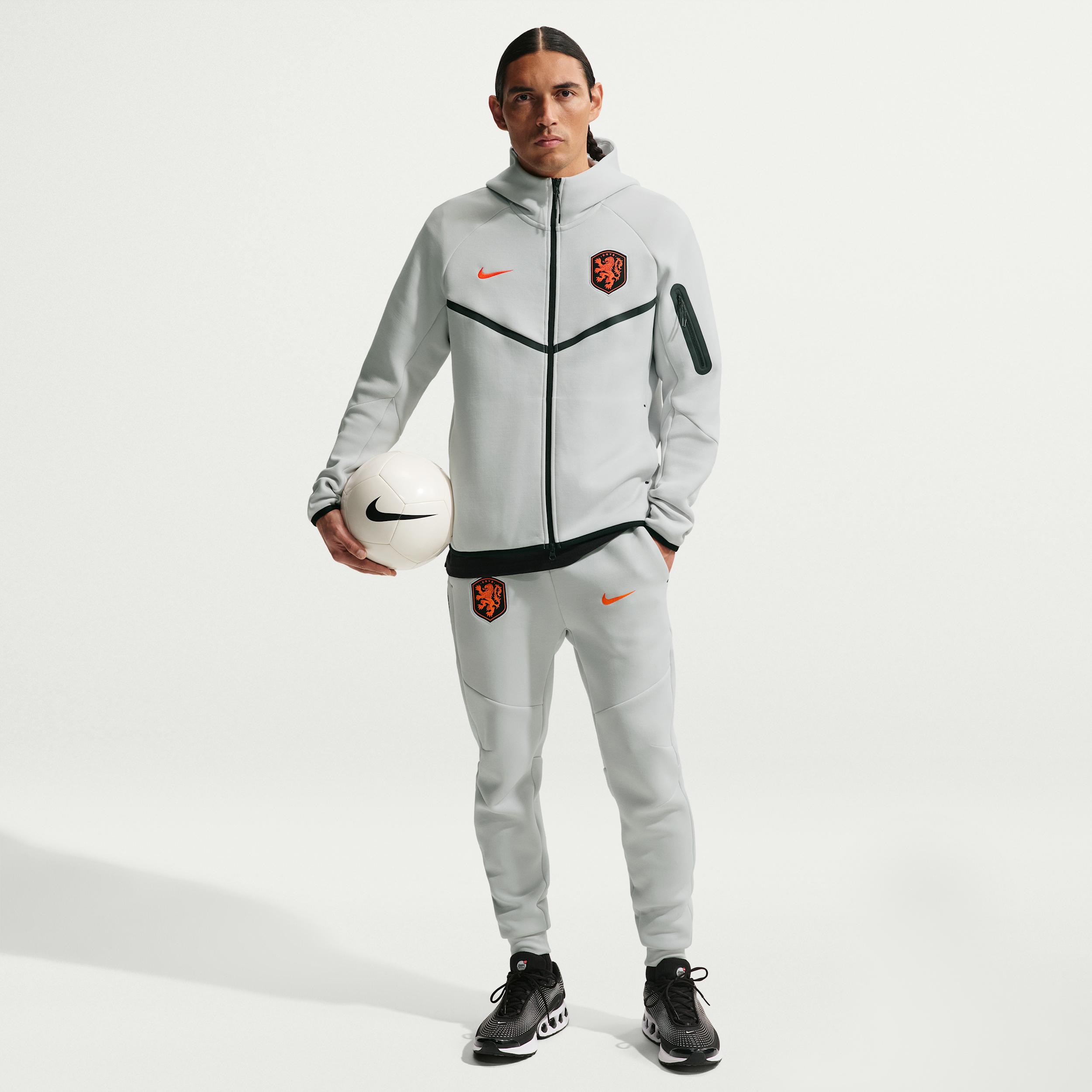 Netherlands Tech Fleece Nike Men's Soccer Jogger Pants by NIKE