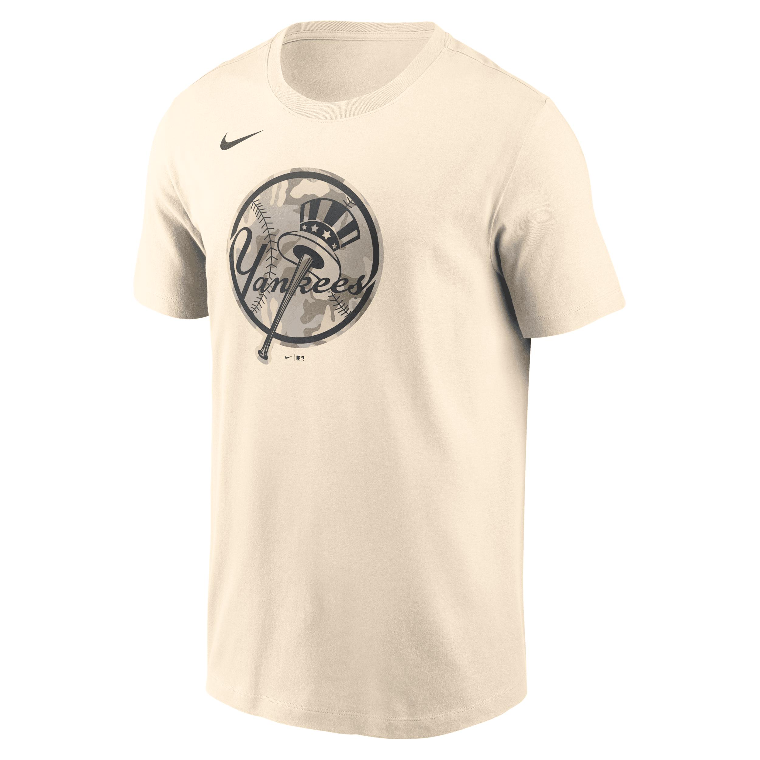 New York Yankees Camo Nike Men's MLB T-Shirt by NIKE New York Yankees Camo Nike Men's MLB T-Shirt by NIKE