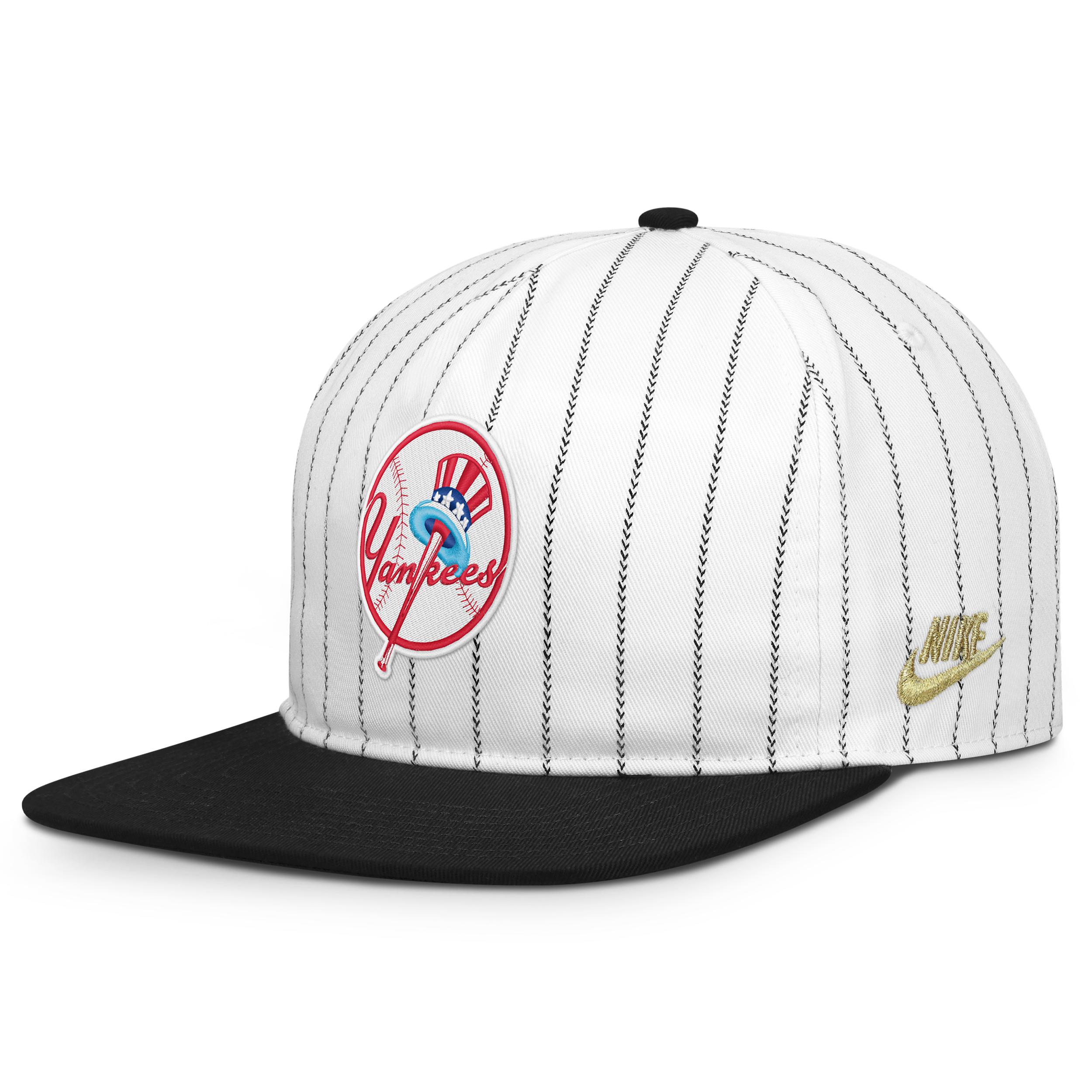 New York Yankees Pro Nike Men's MLB Adjustable Hat by NIKE