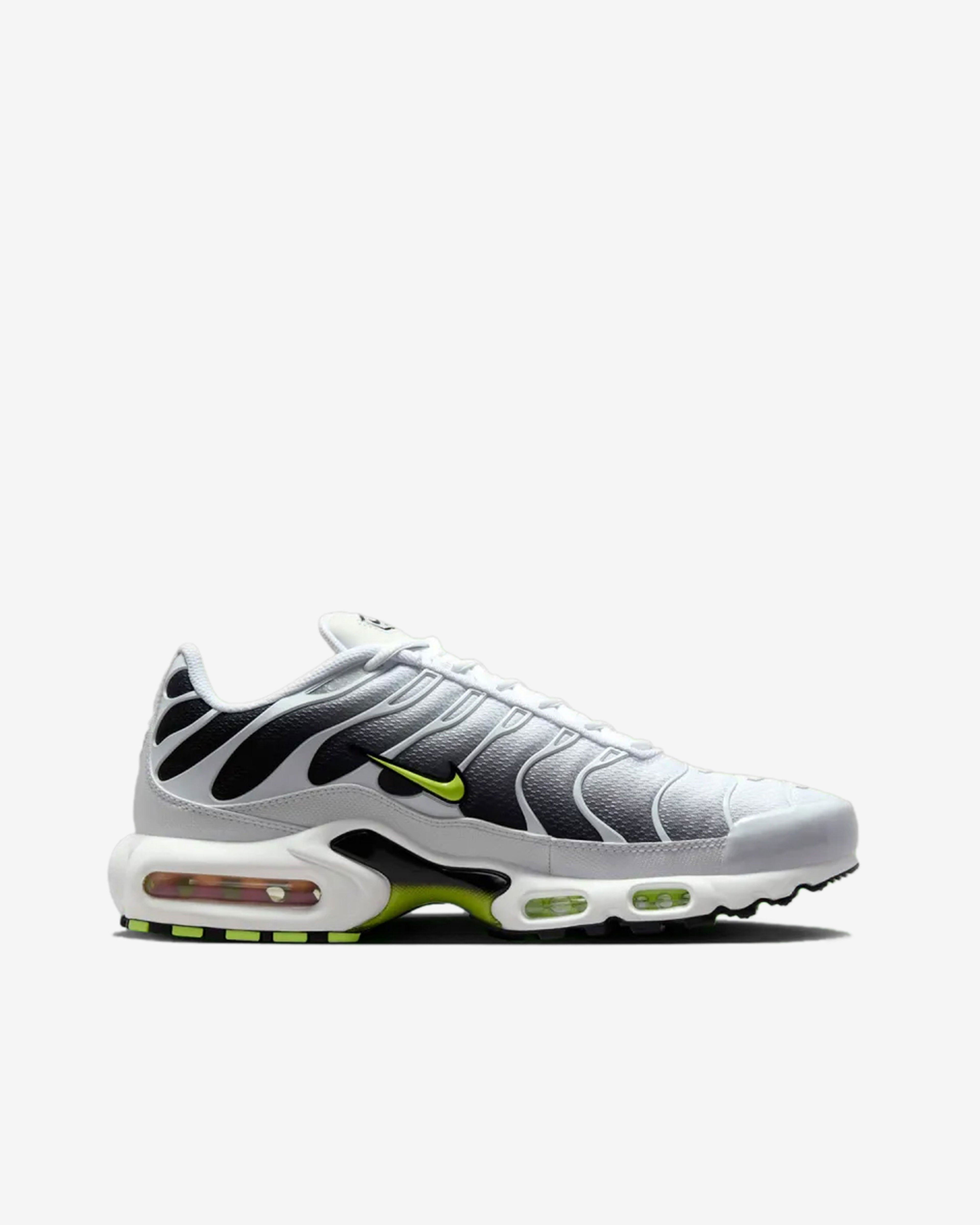 Nike - Air Max Plus Sneakers - (DM0032-103) by NIKE