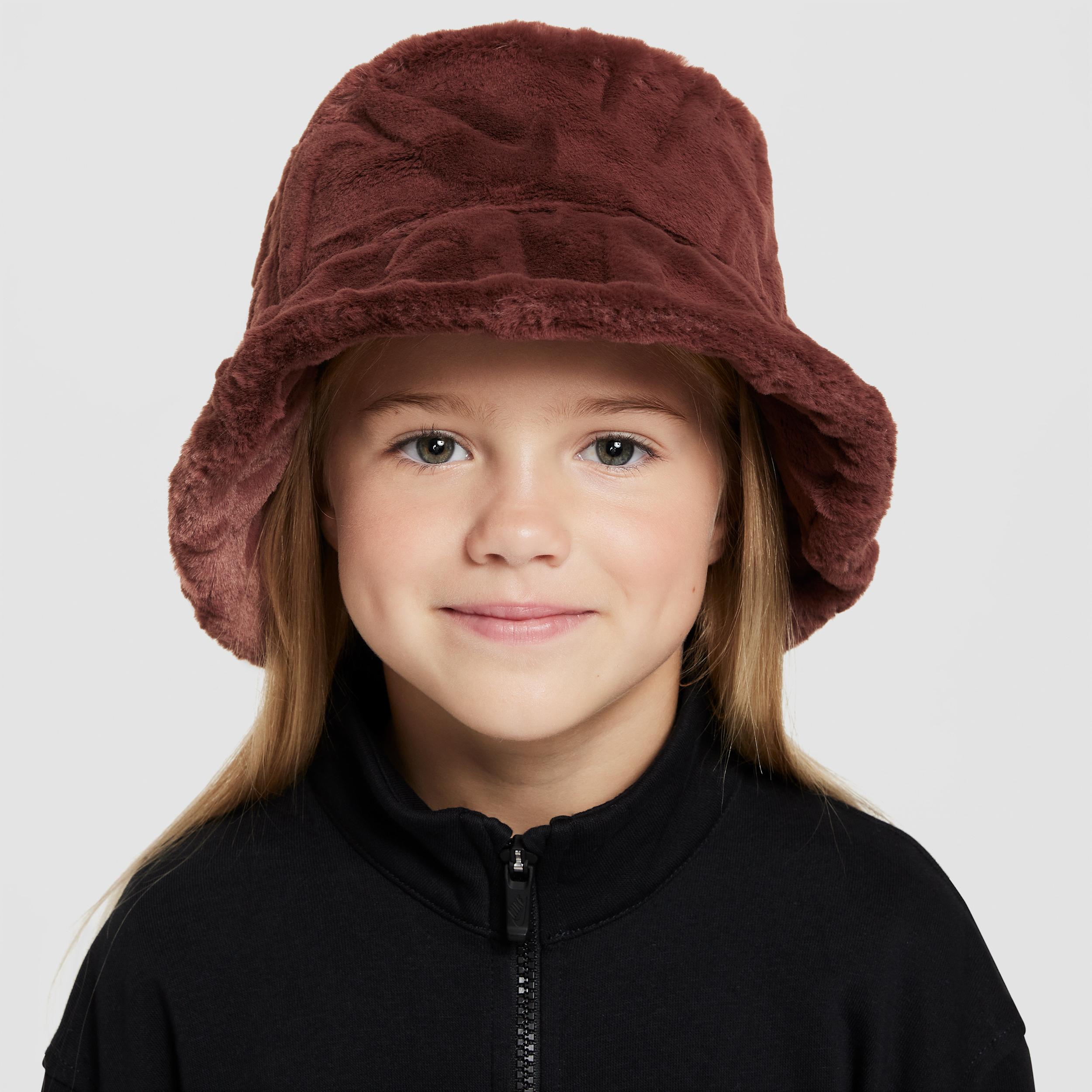 Nike Apex Big Kids' Bucket Hat by NIKE