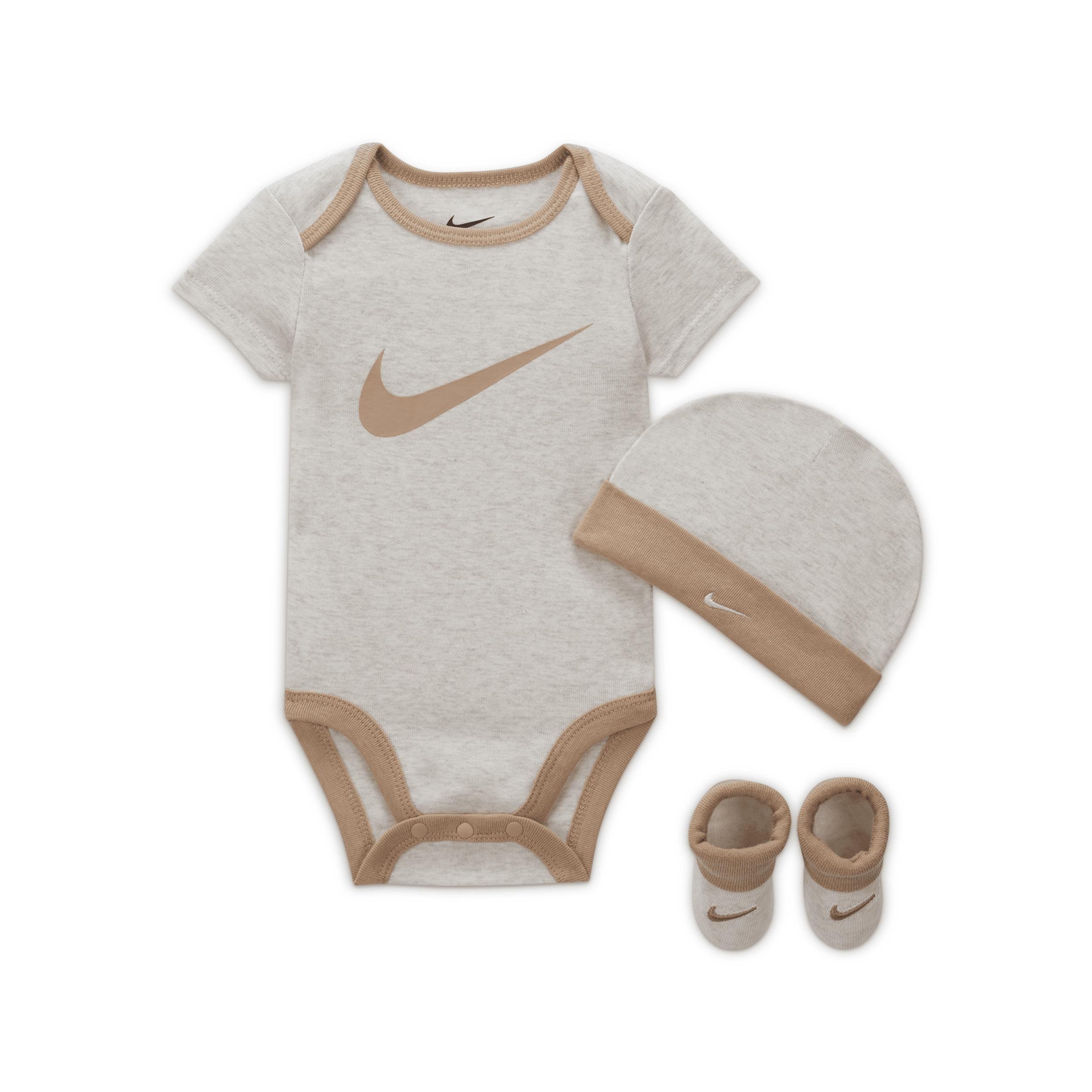 Nike Baby (0-6M) Bodysuit, Hat and Booties Box Set by NIKE