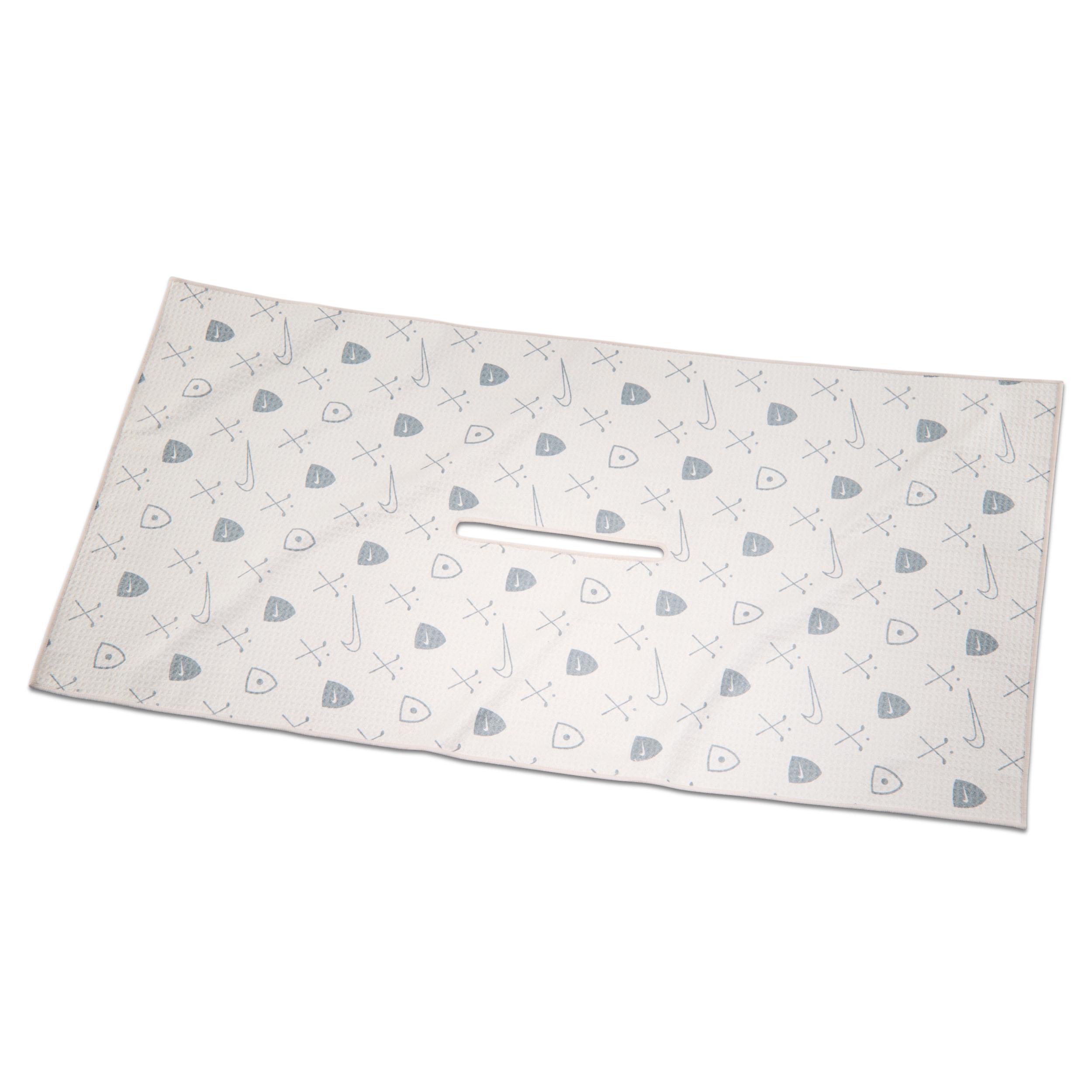 Nike Caddy Golf Towel by NIKE
