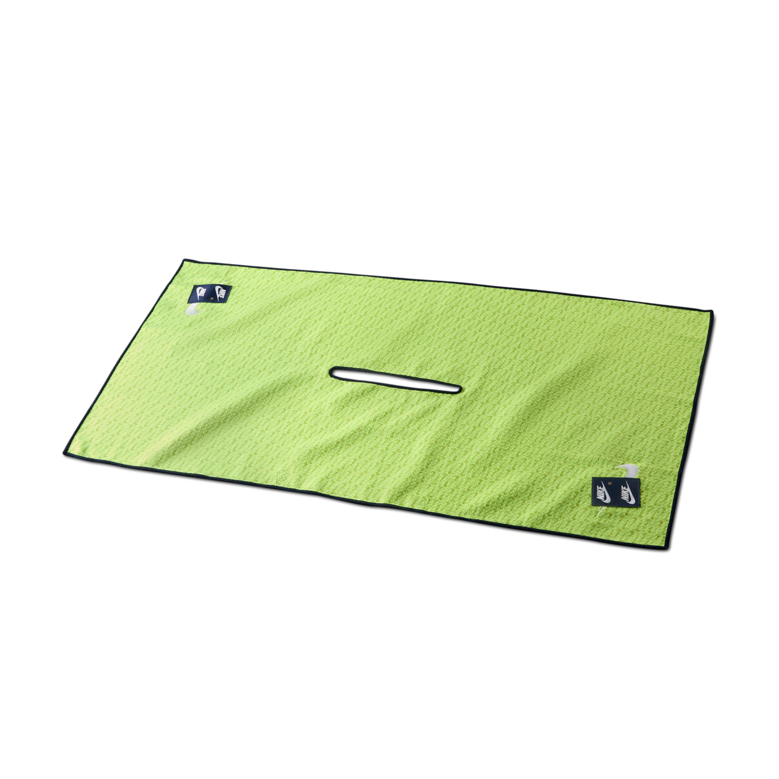 Nike Caddy Golf Towel by NIKE