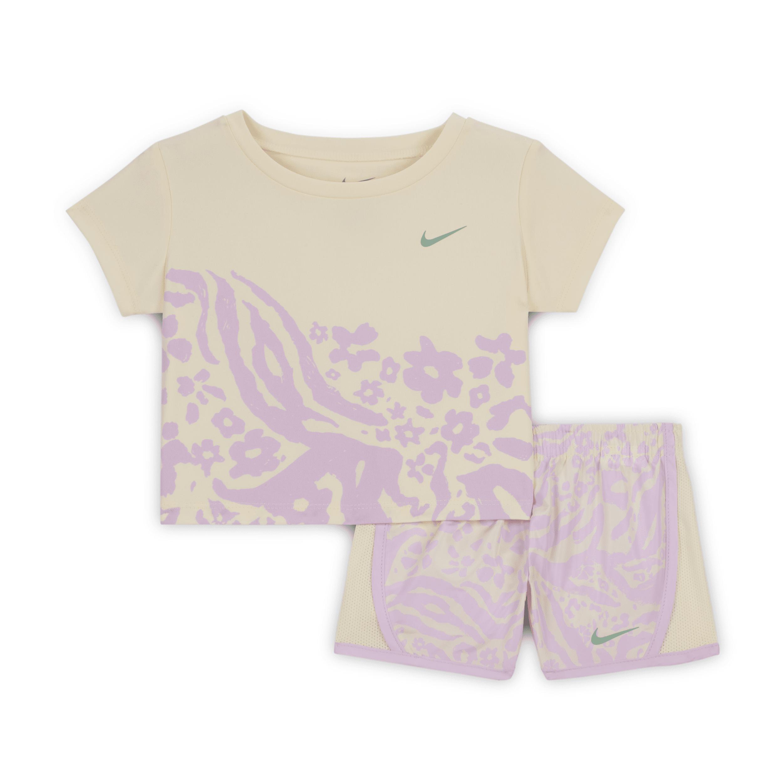 Nike Dri-FIT Baby (12-24M) Wild Flower 2-Piece Tempo Set by NIKE