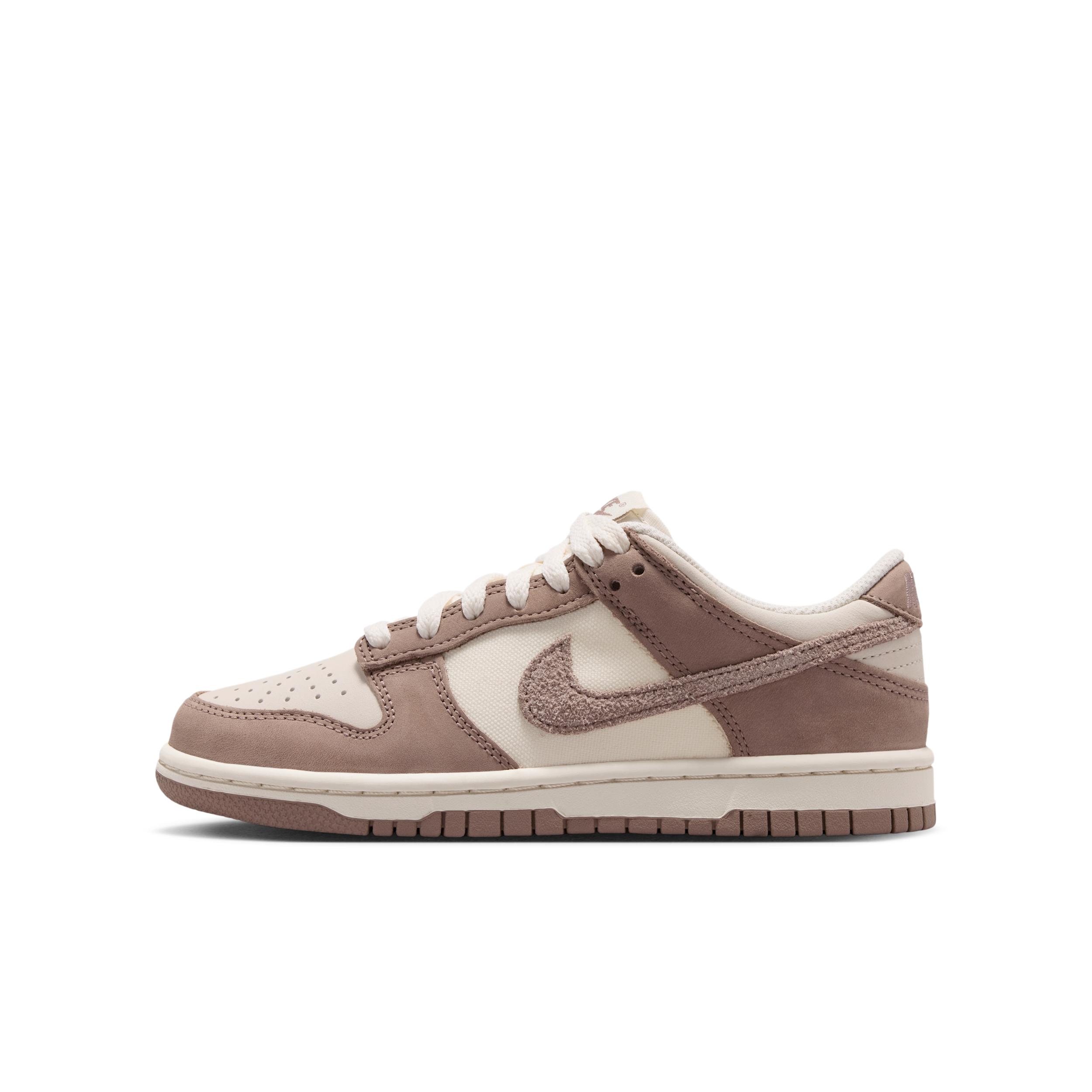 Nike Dunk Low SE Big Kids' Shoes by NIKE