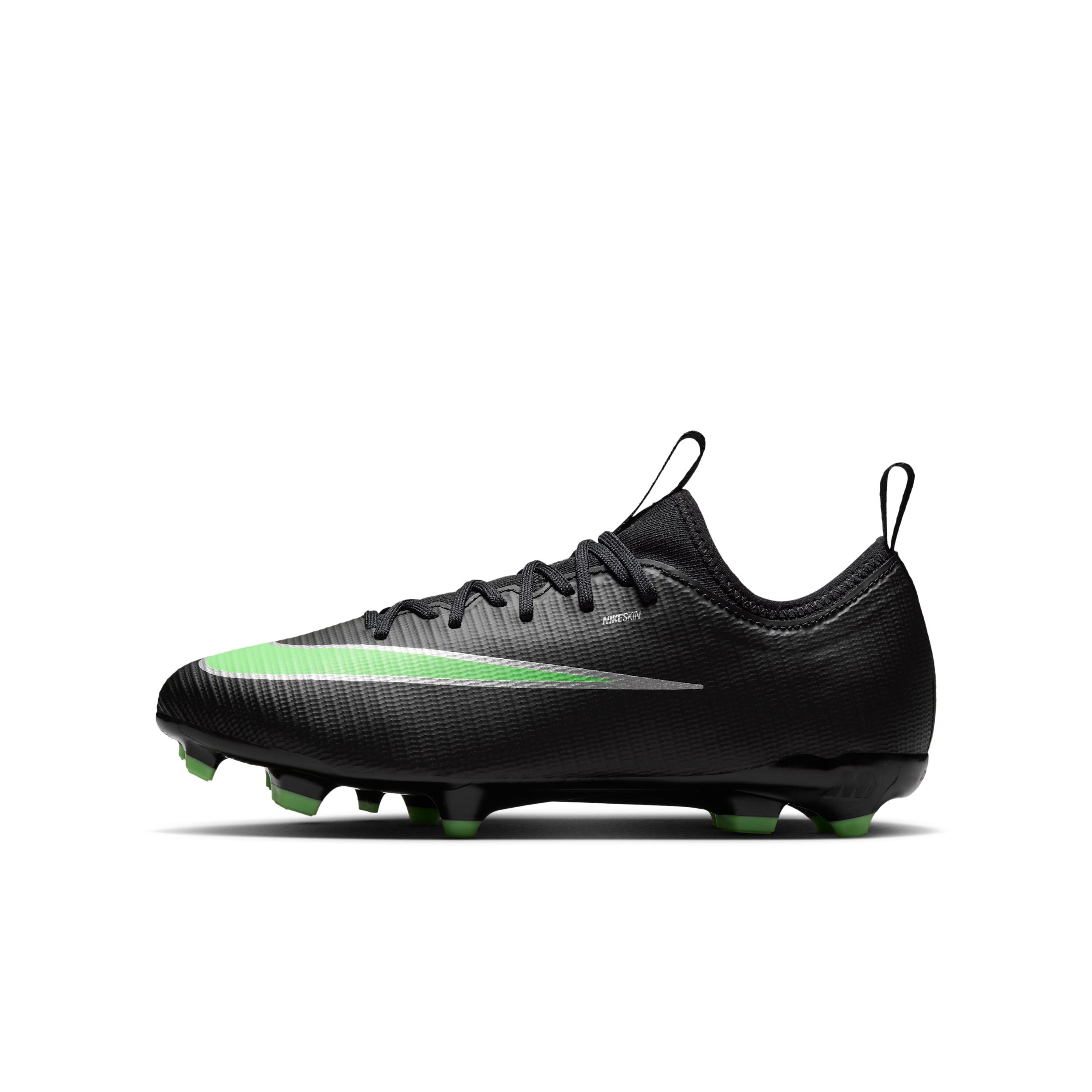Nike Jr. Mercurial Vapor 17 Academy Big Kids' Multi-Ground Low-Top Soccer Cleats by NIKE