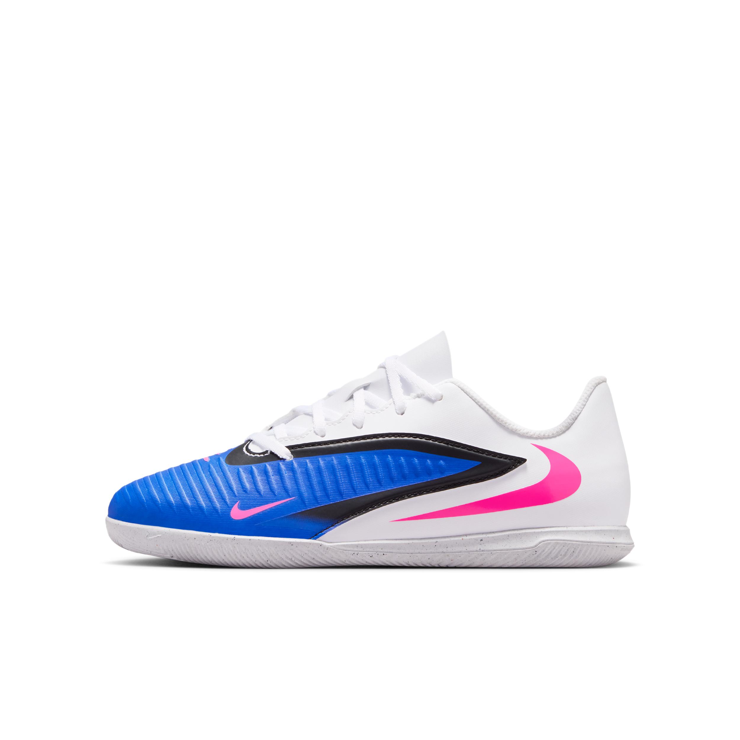 Nike Jr. Phantom 6 Low Club Big Kids' Indoor/Court Soccer Shoes by NIKE