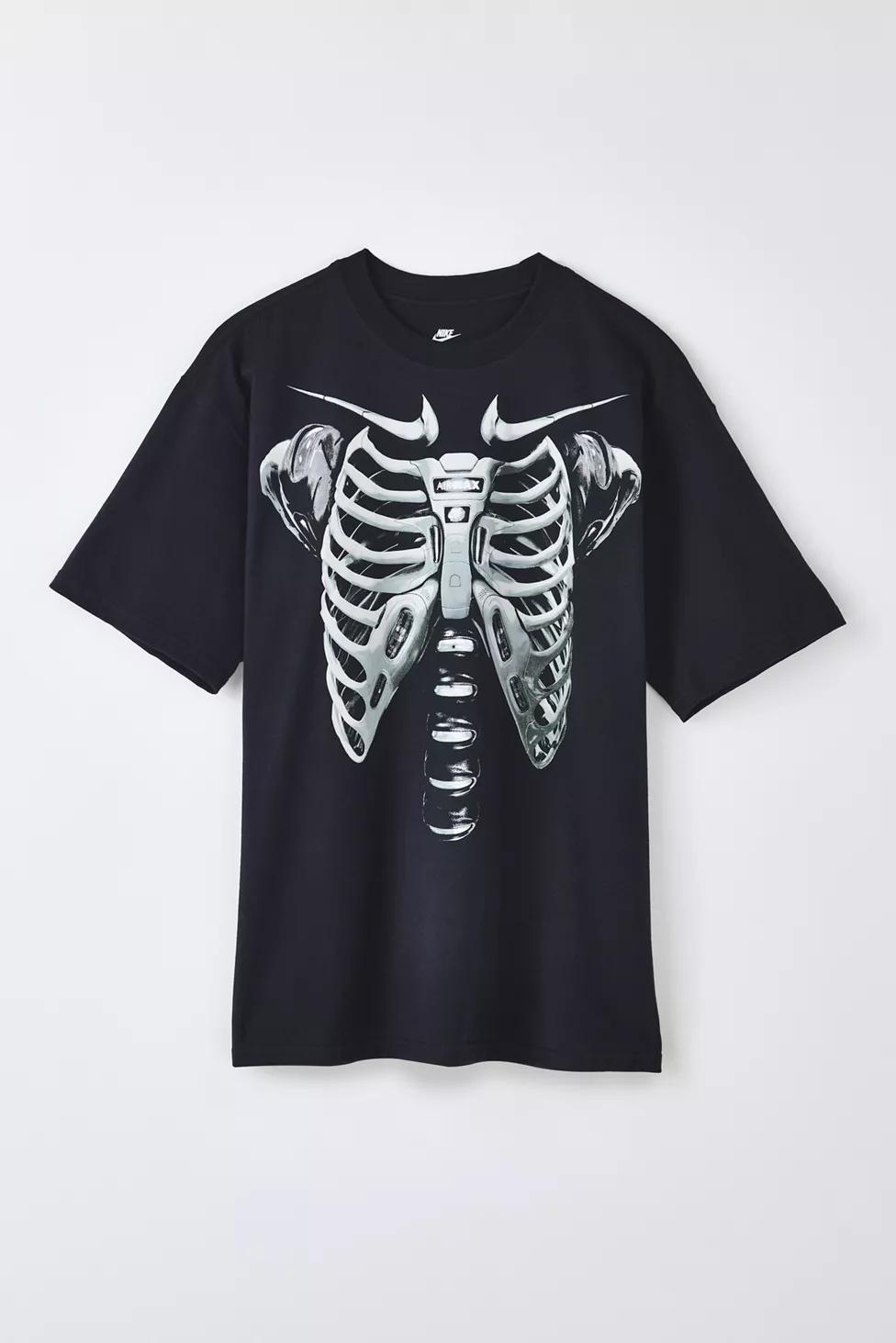 Nike Max 90 Bird Graphic Tee by NIKE