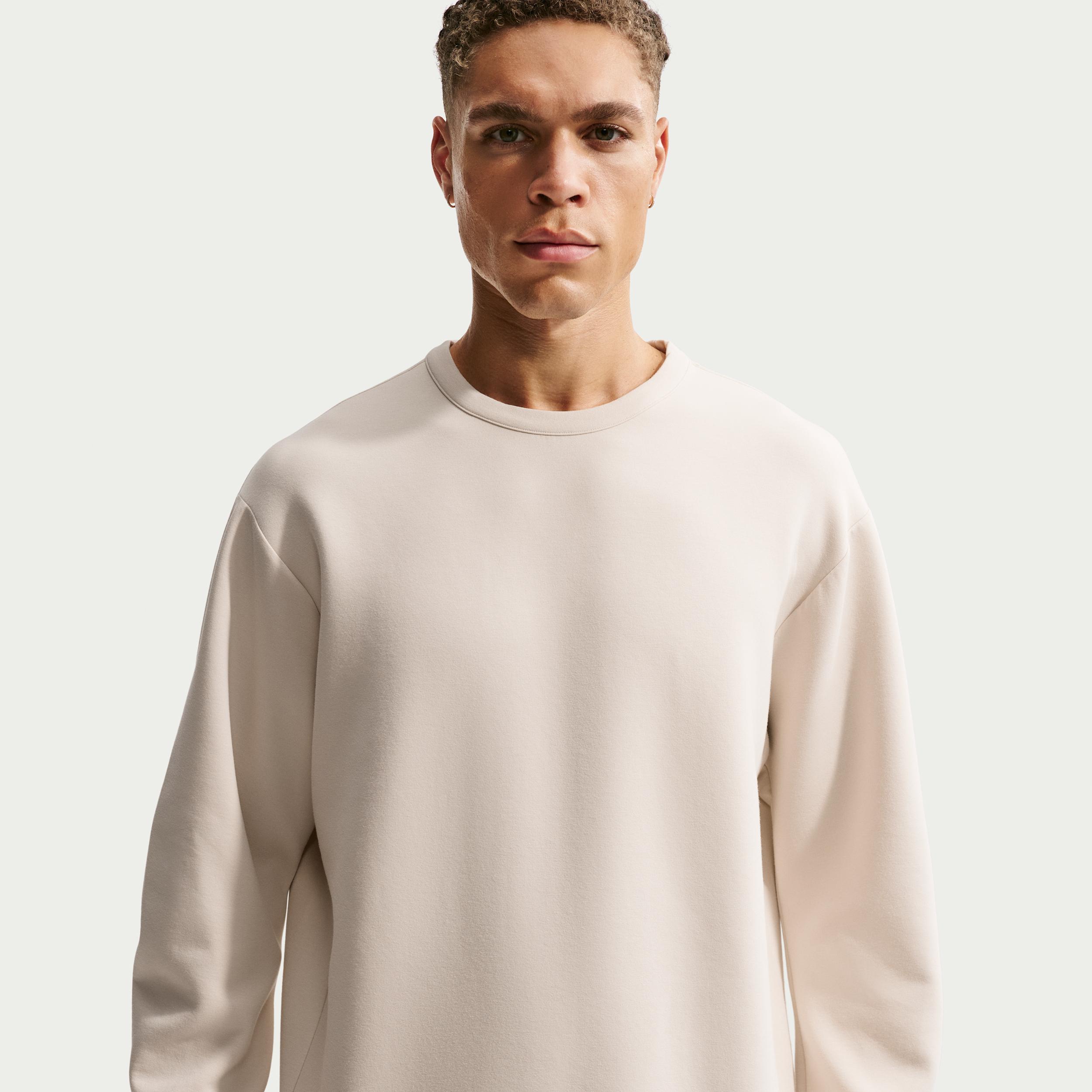 Nike Men's 24.7 ImpossiblySoft Dri-FIT Crew by NIKE
