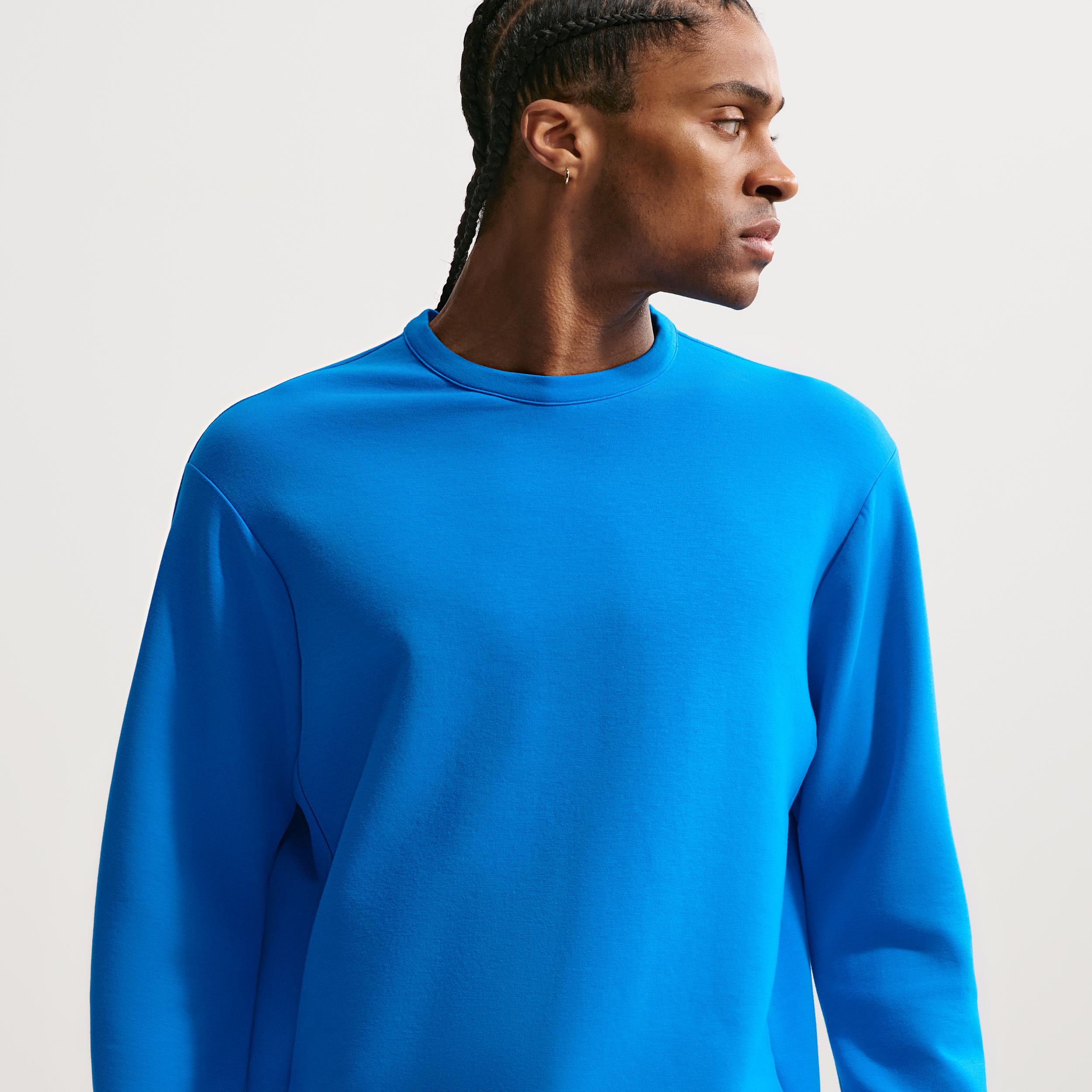 Nike Men's 24.7 ImpossiblySoft Dri-FIT Crew by NIKE