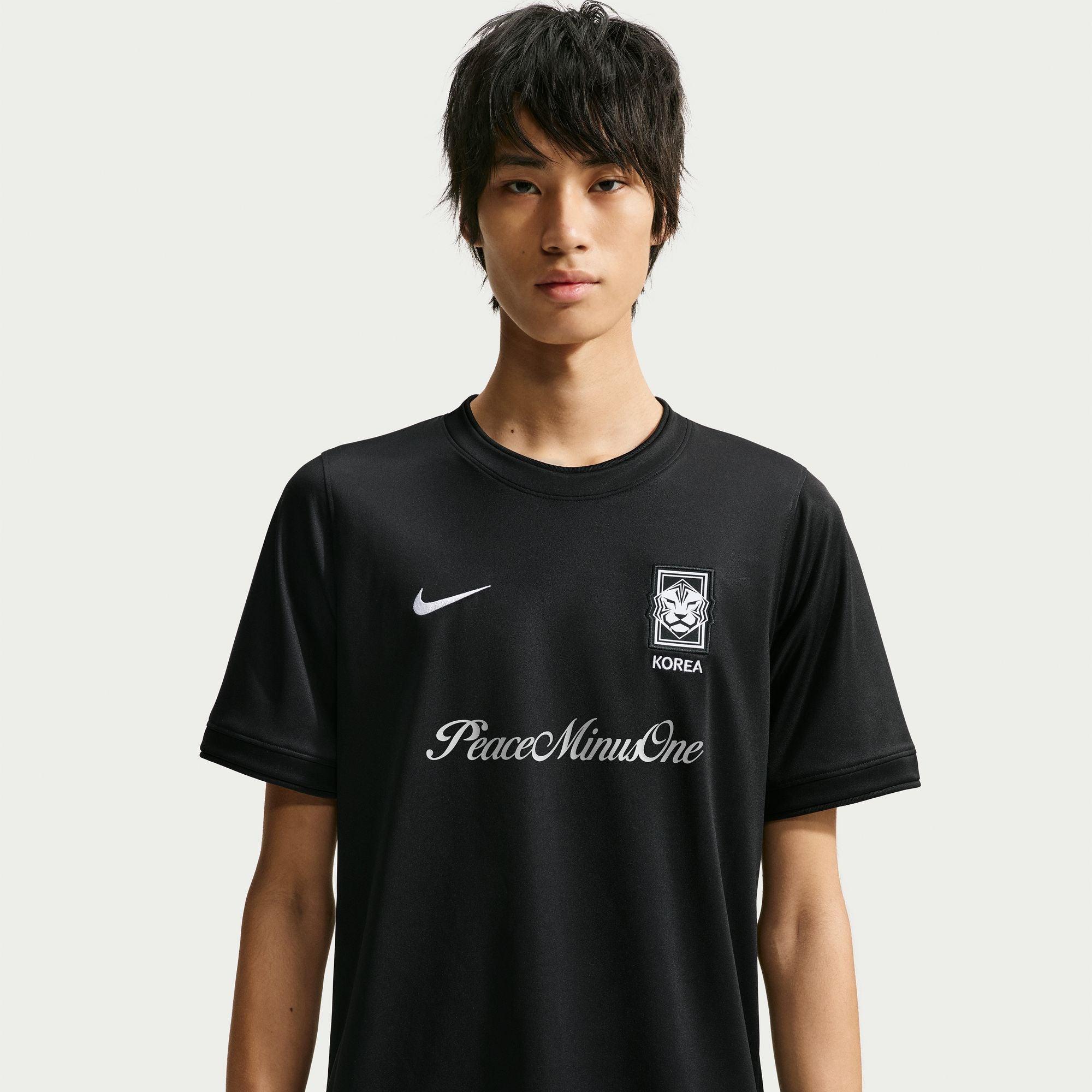 Nike - Men's Academy Pro Short Sleeve Soccer Top - (IH1684-010) by NIKE