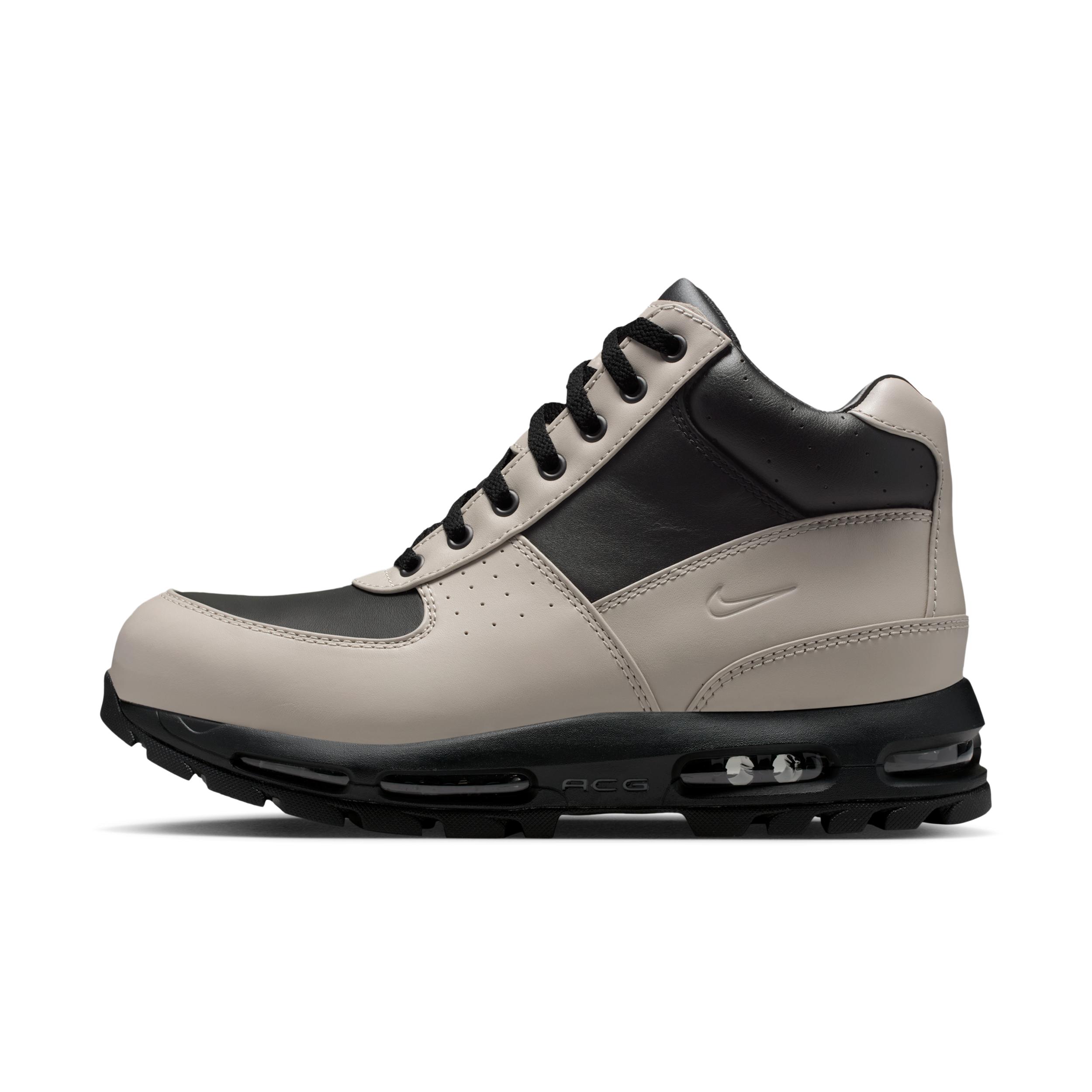 Nike Men's Air Max Goadome Boots by NIKE