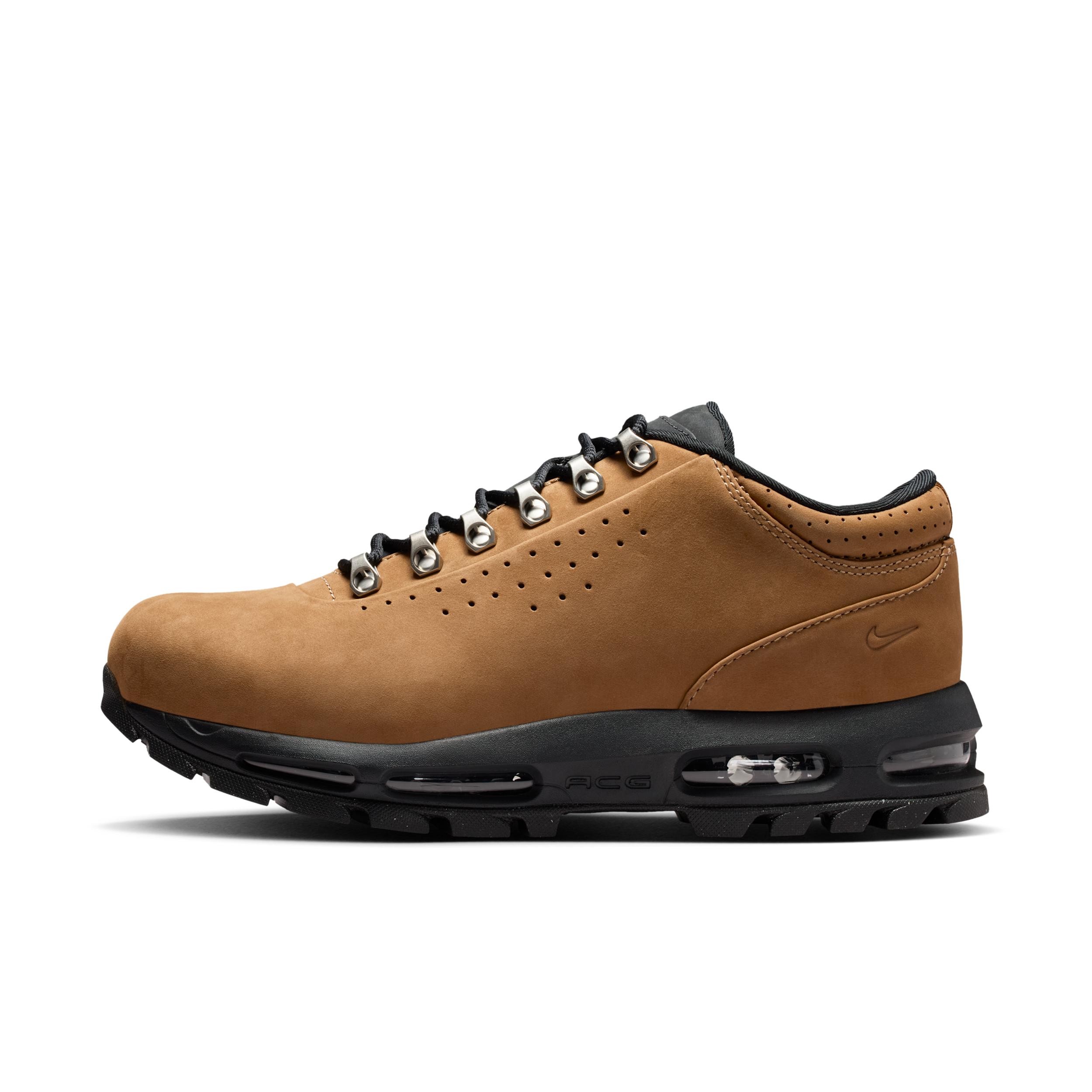 Nike Men's Air Max Goadome Low SP Boots by NIKE