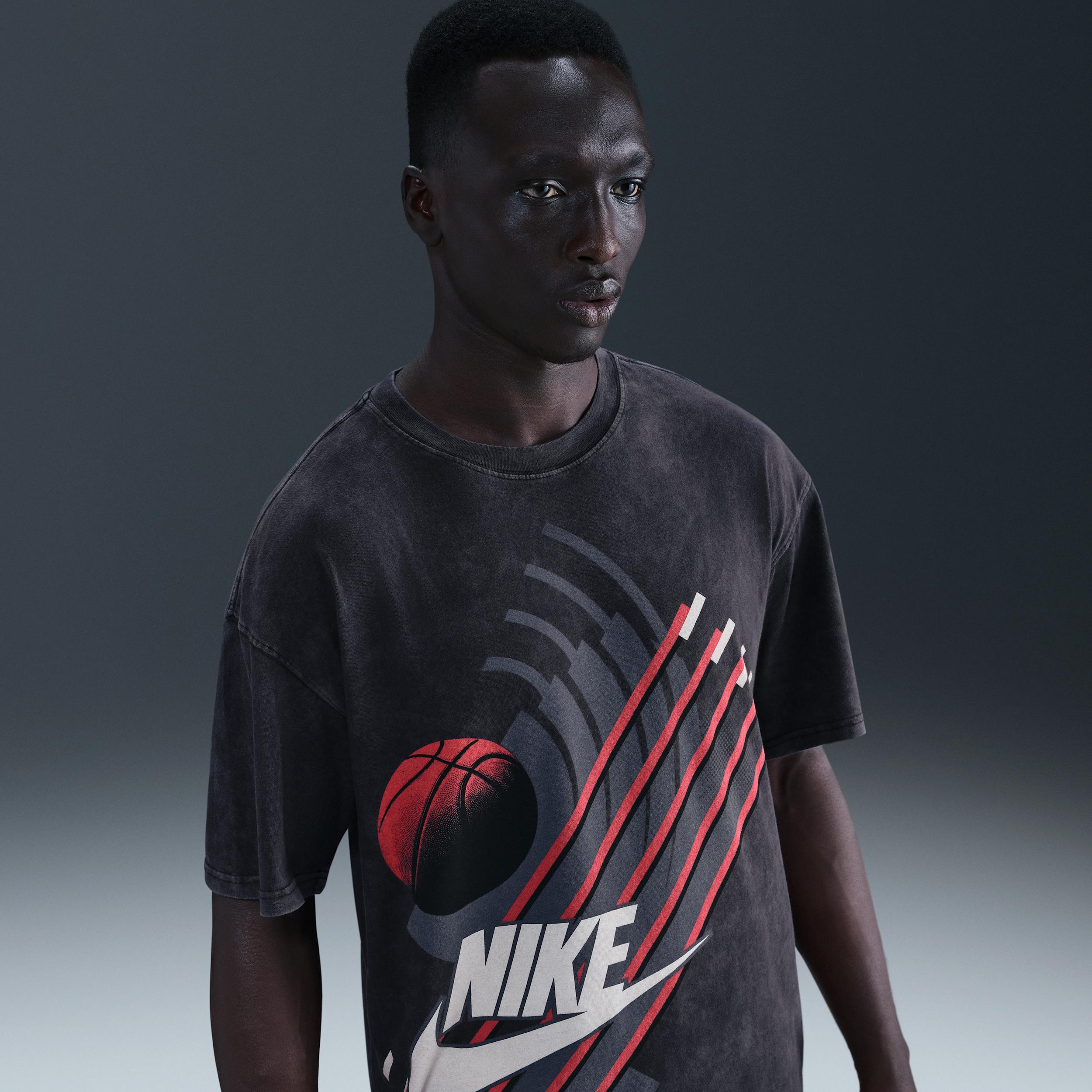 Nike Men's Basketball T-Shirt by NIKE