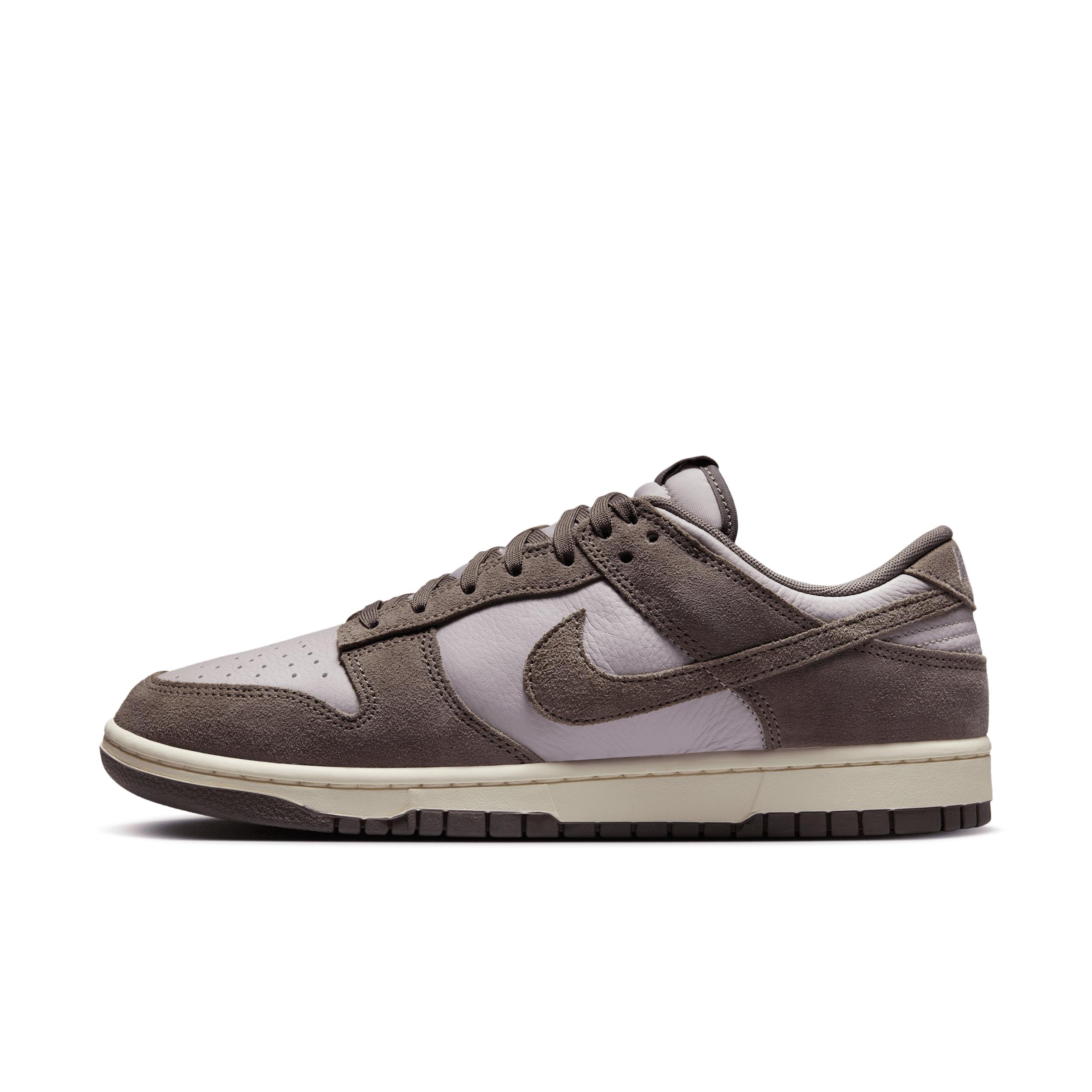 Nike Men's Dunk Low Retro SE Leather/Suede Shoes by NIKE