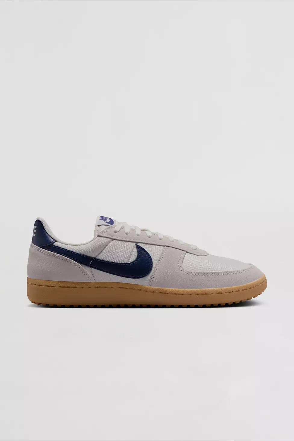 Nike Men's Field General Sneaker by NIKE