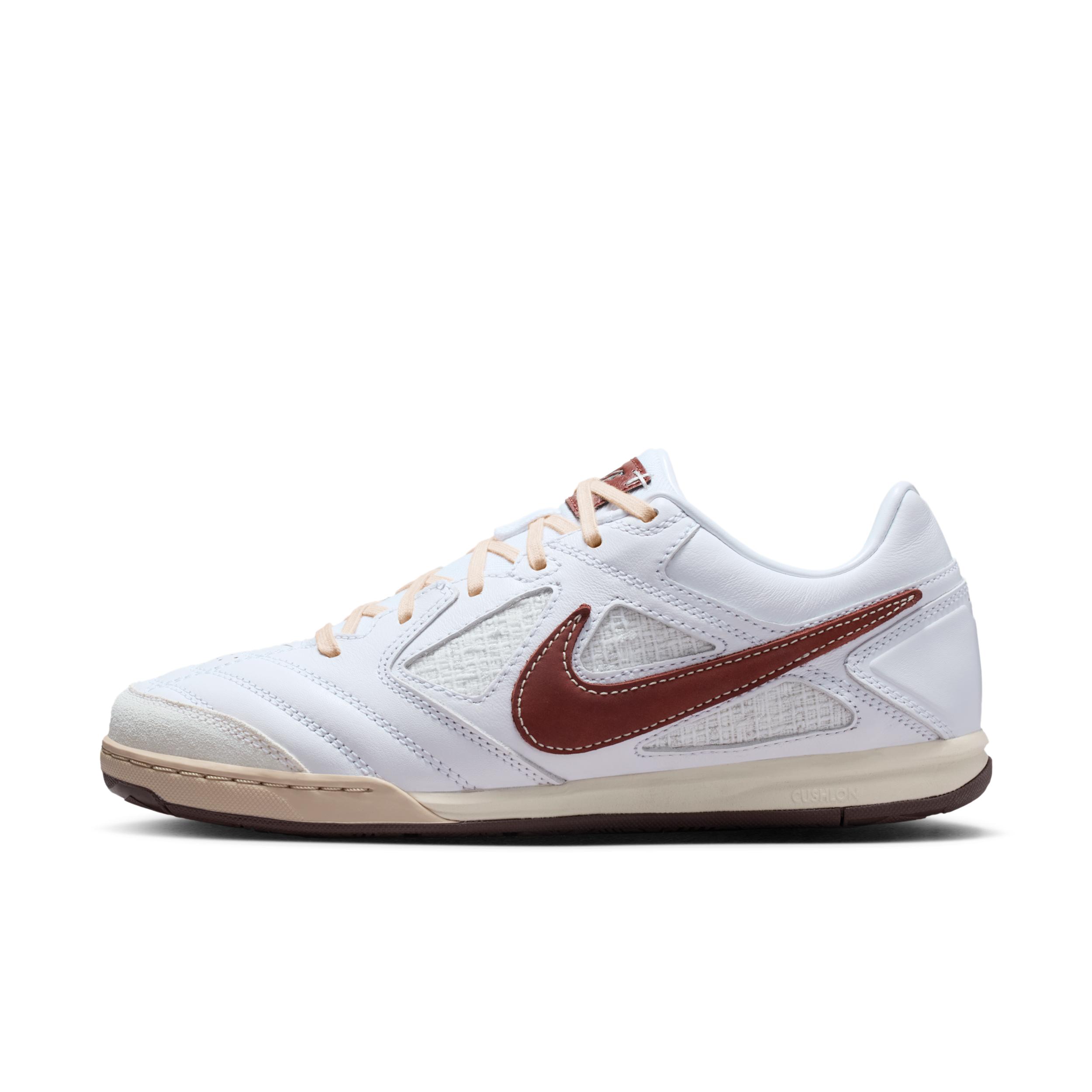 Nike Men's Gato Shoes by NIKE