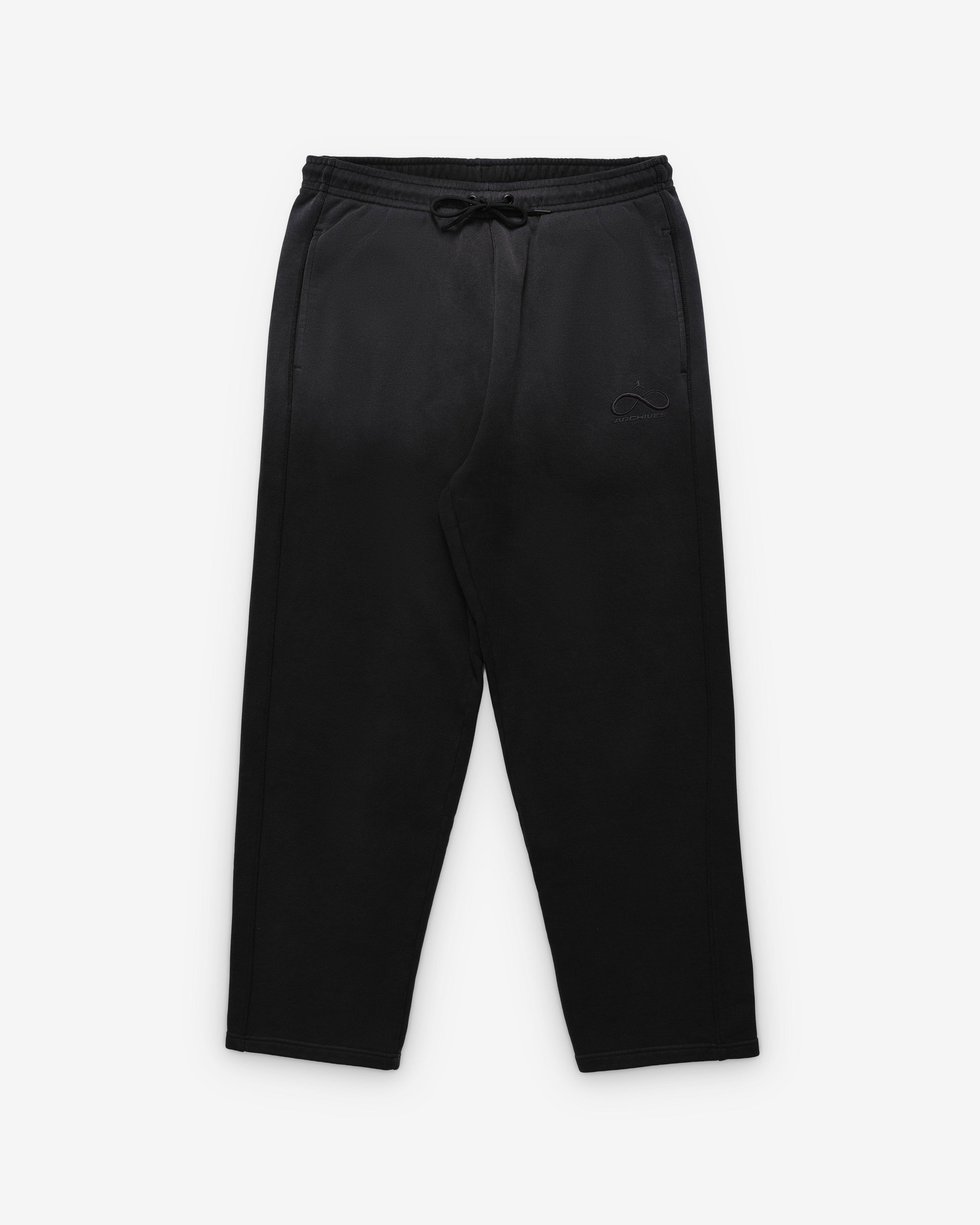 Nike - Men's Infinite Archives Sweatpants - (Black) by NIKE