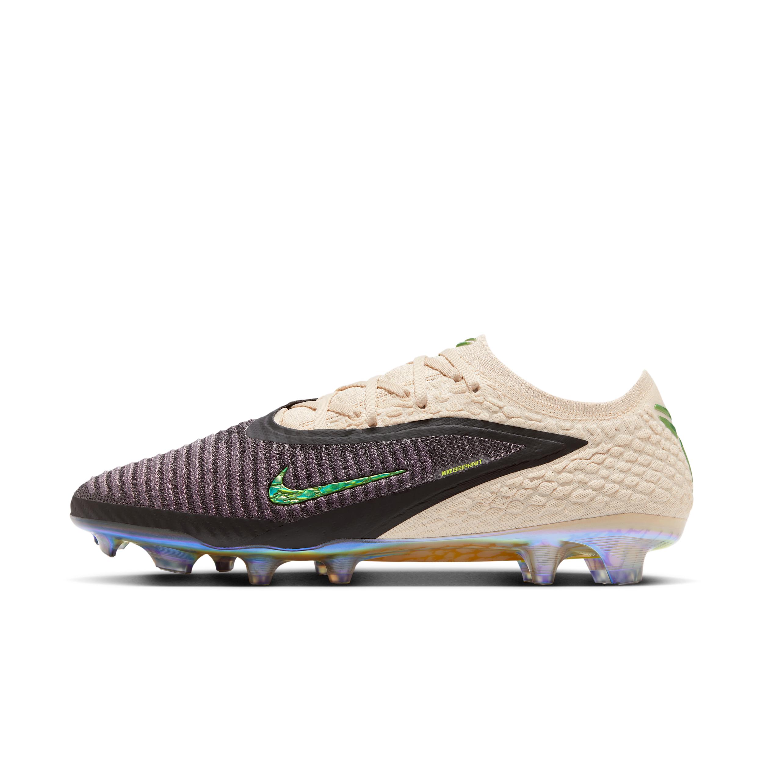 Nike Men's Kobe Phantom 6 Low Elite SE Firm-Ground Soccer Cleats by NIKE