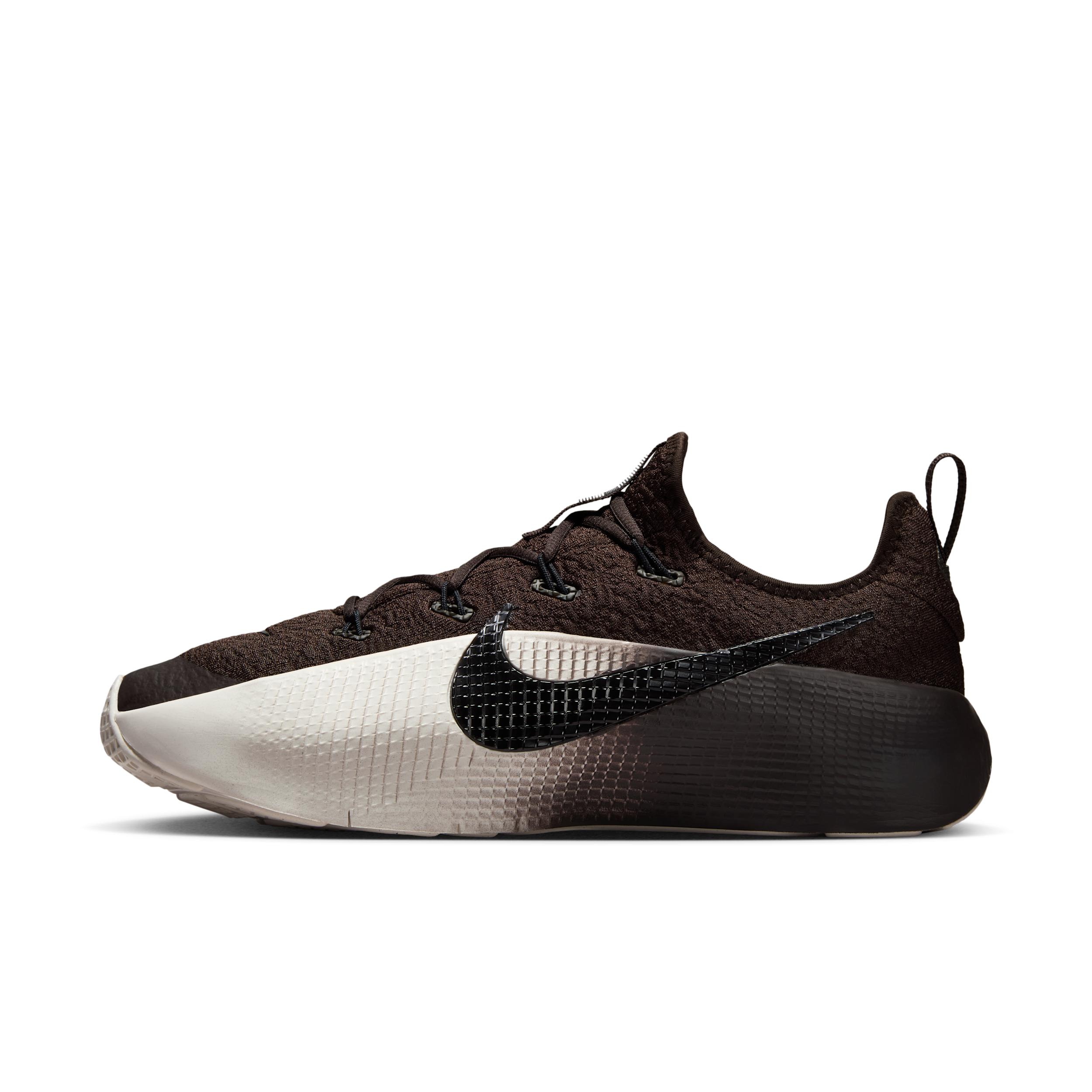 Nike Men's LeBron TR 1 Workout Shoes by NIKE