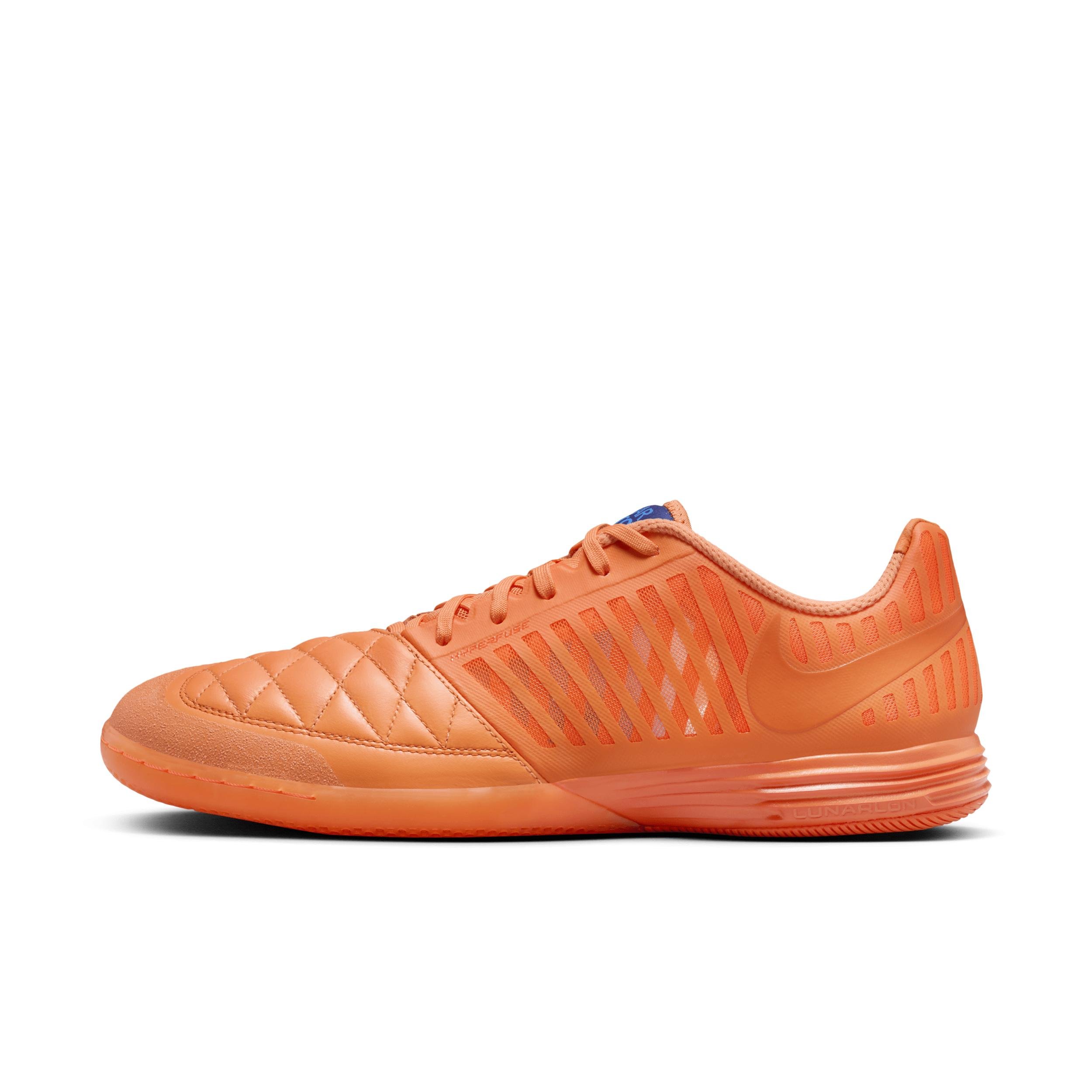 Nike Men's Lunargato II Indoor/Court Low-Top Soccer Shoes by NIKE