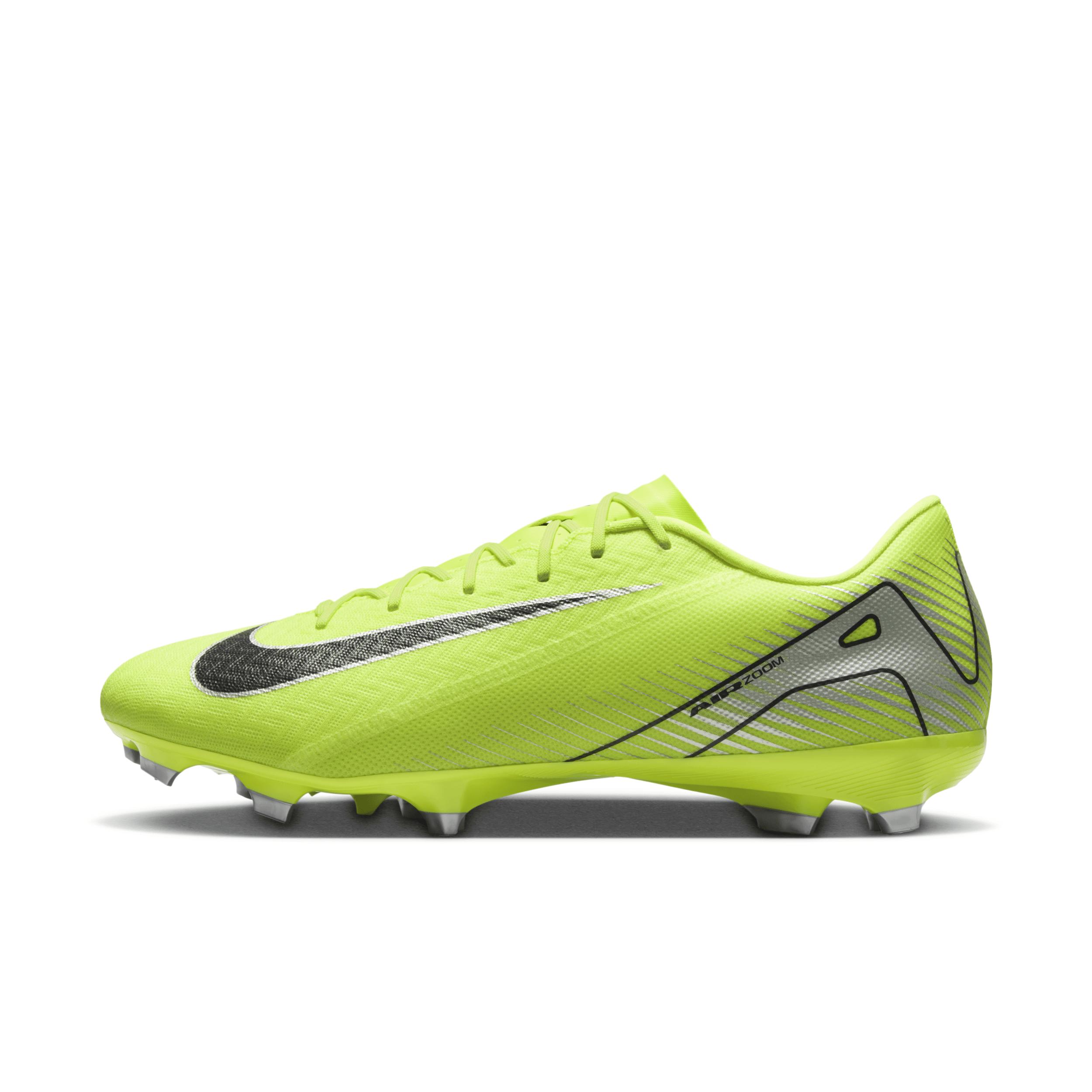 Nike Men's Mercurial Vapor 16 Academy MG Low-Top Soccer Cleats by NIKE