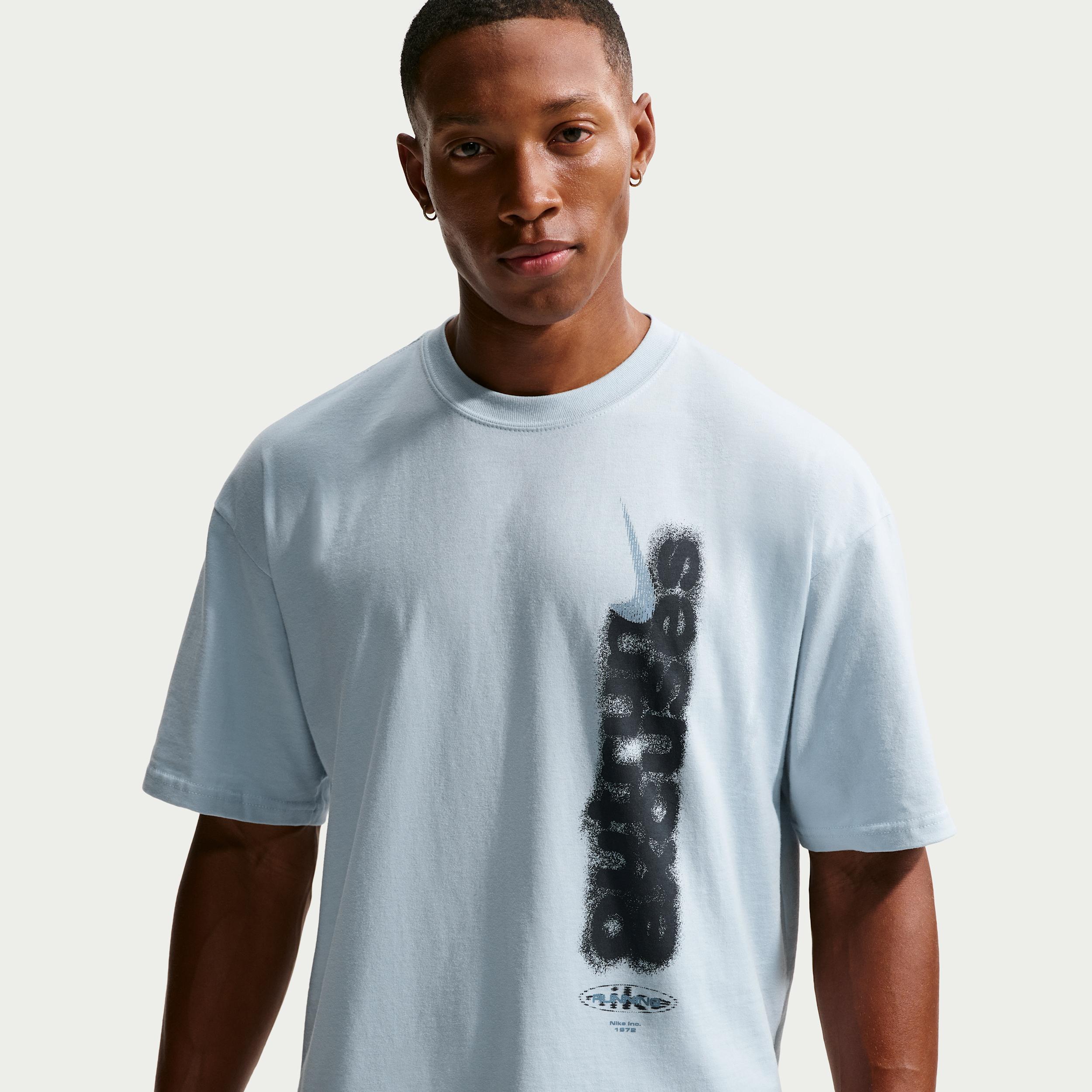Nike Men's Short-Sleeve Running T-Shirt by NIKE