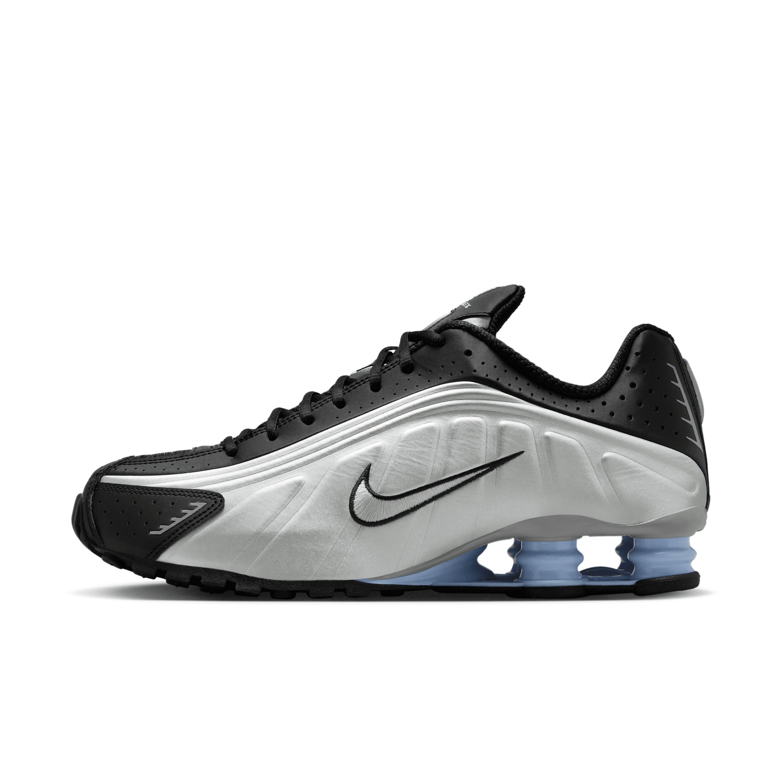 Nike Men's Shox R4 Shoes by NIKE
