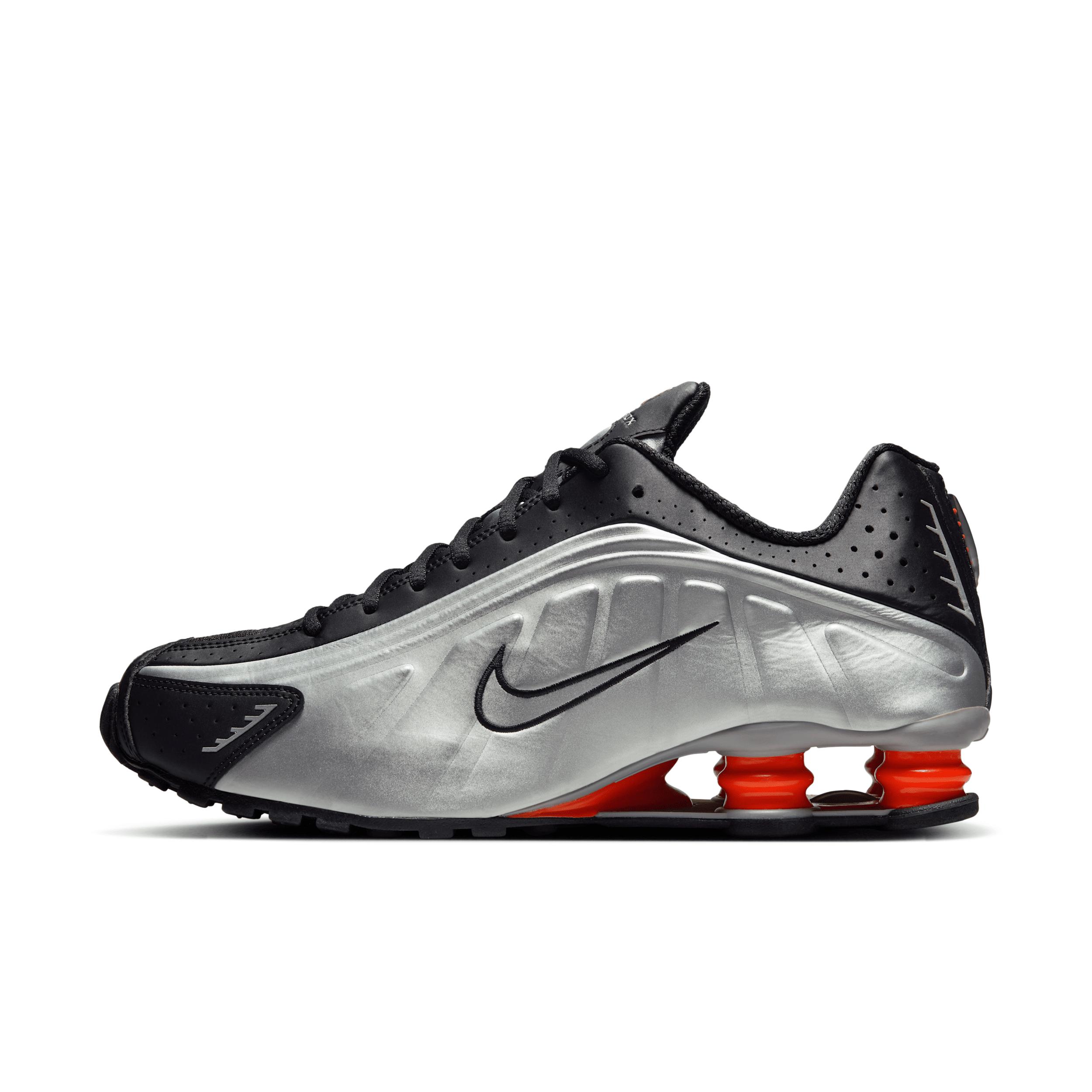Nike Men's Shox R4 Shoes by NIKE