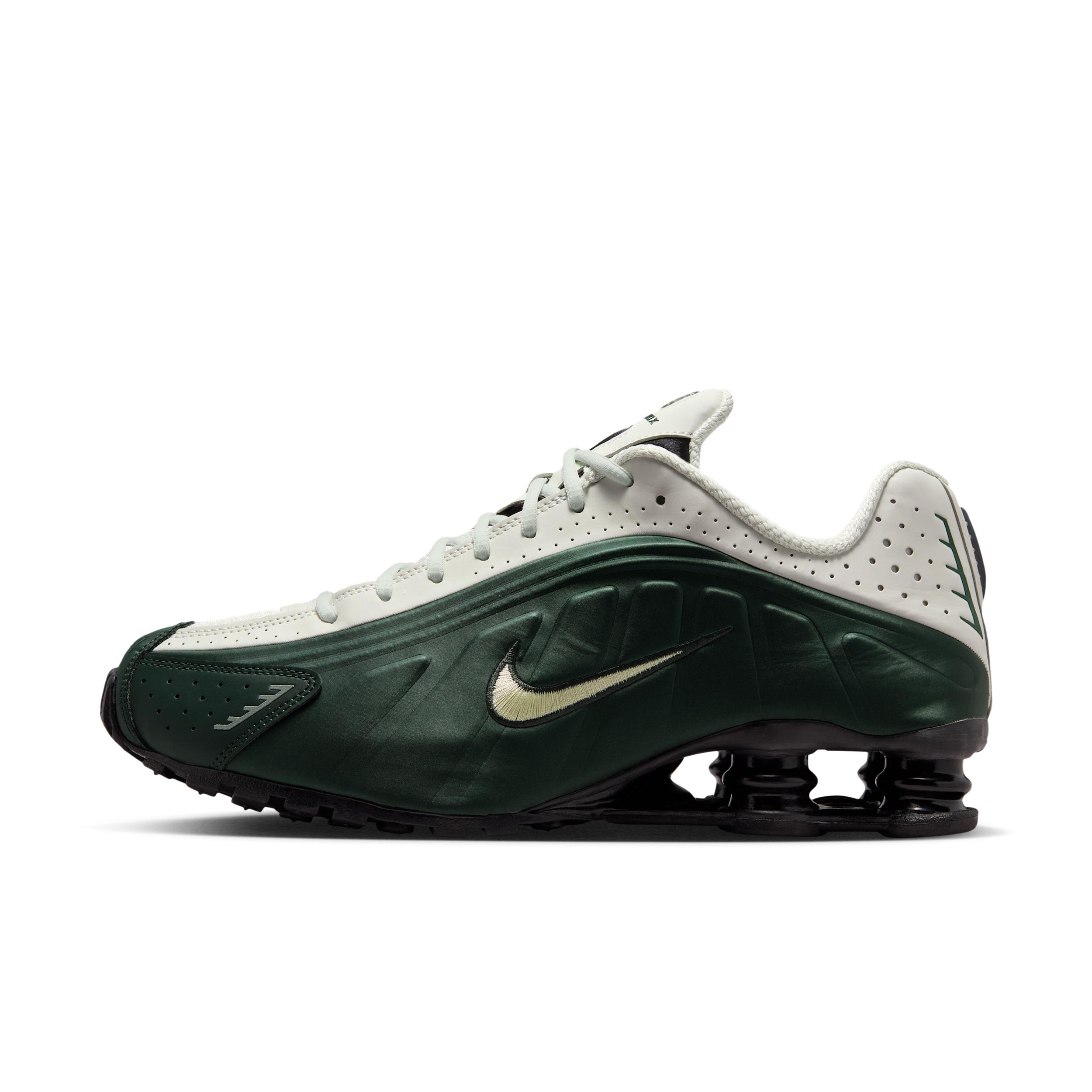 Nike Men's Shox R4 Shoes by NIKE