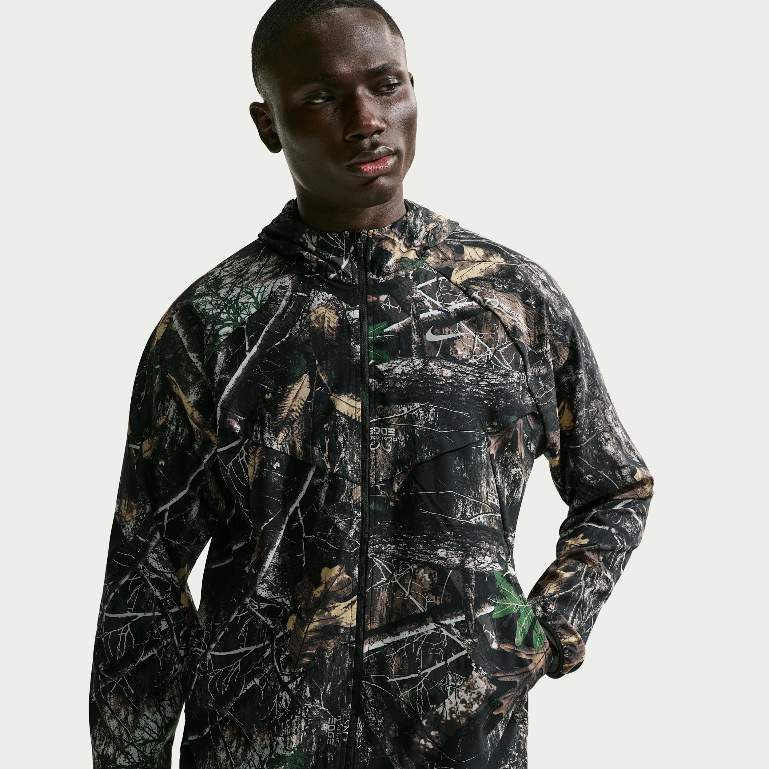 Nike Men's Stride Dri-FIT RealtreeÂ® Running Jacket by NIKE