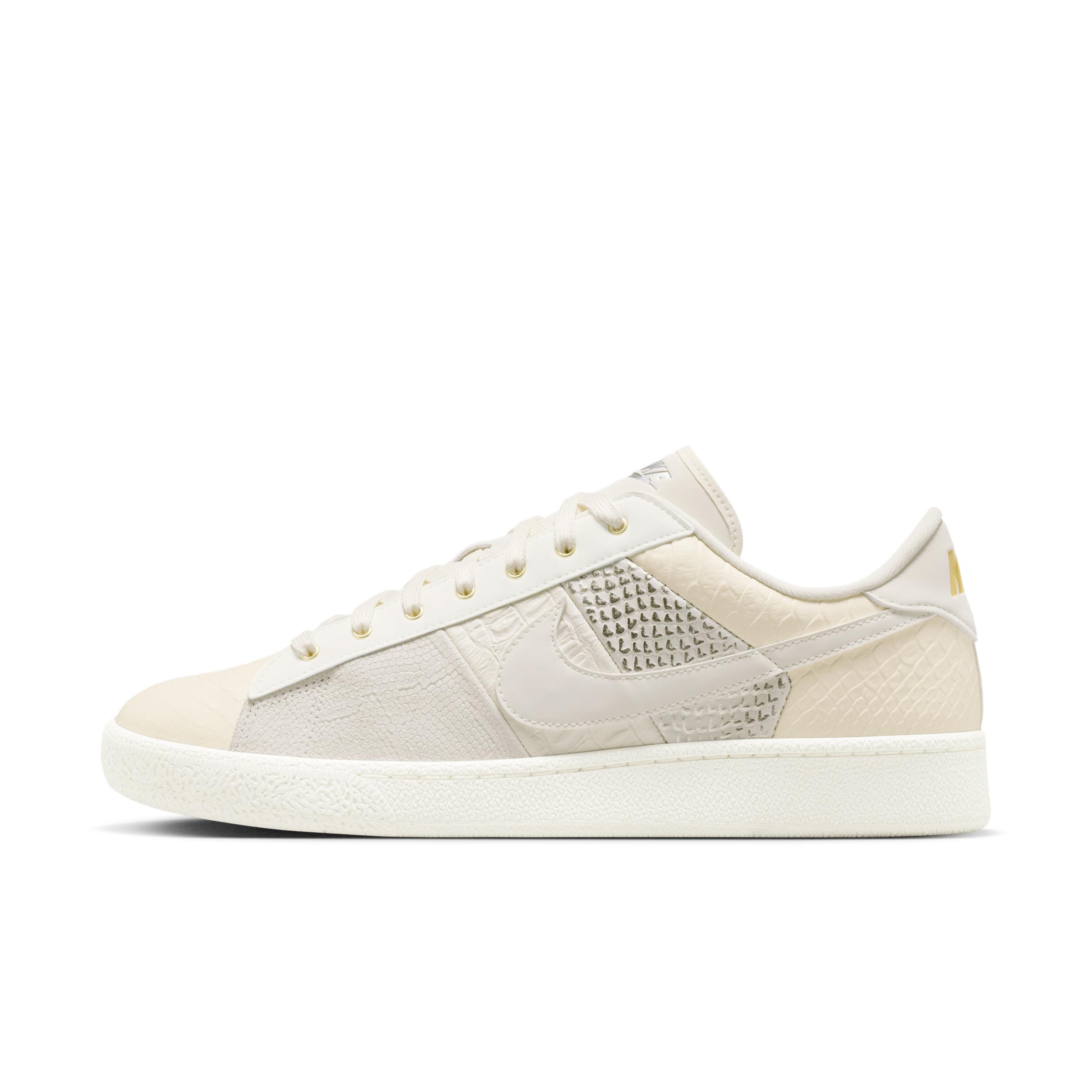 Nike Men's Tennis Classic PRM Shoes by NIKE