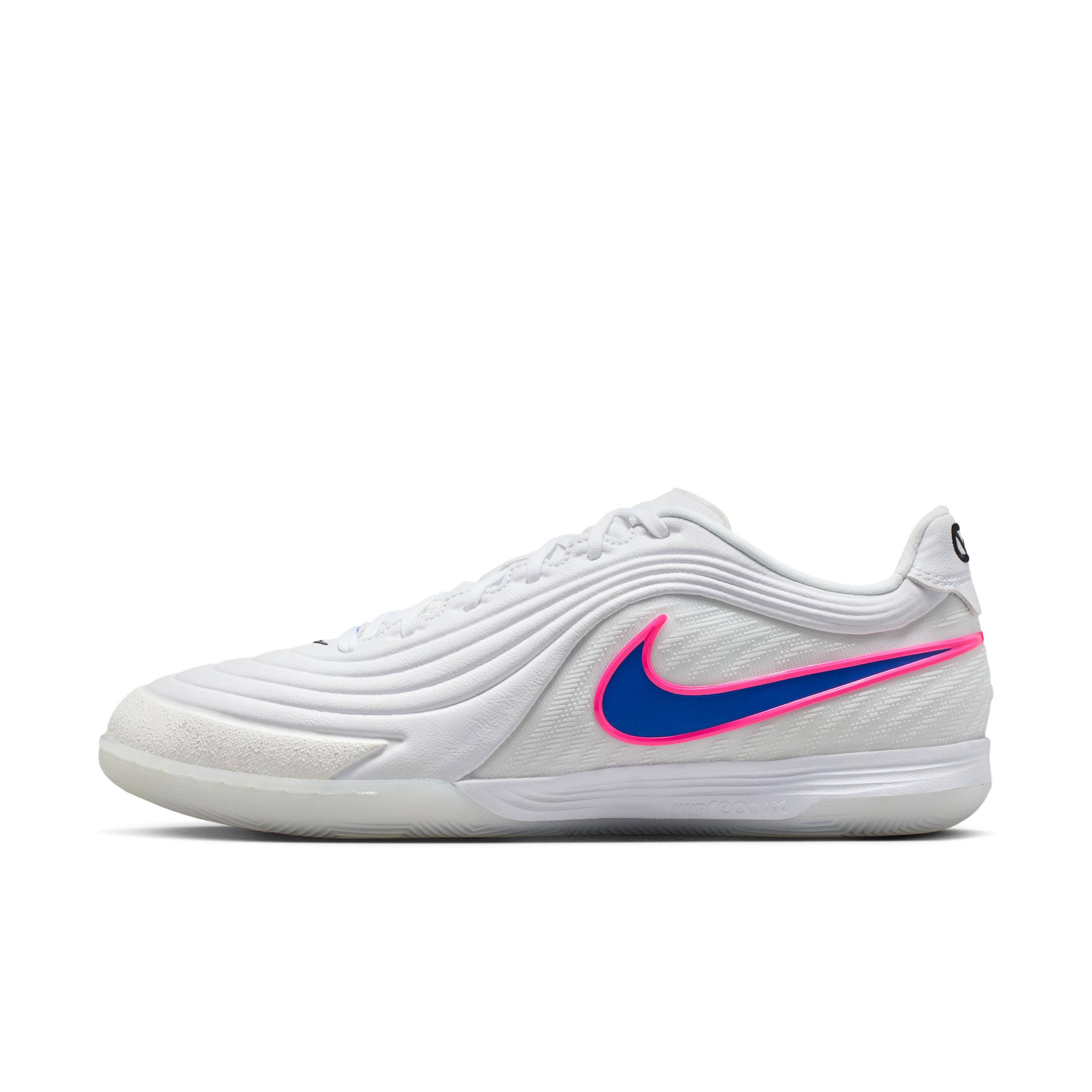 Nike Men's Tiempo Reactgato Indoor/Court Low-Top Soccer Shoes by NIKE
