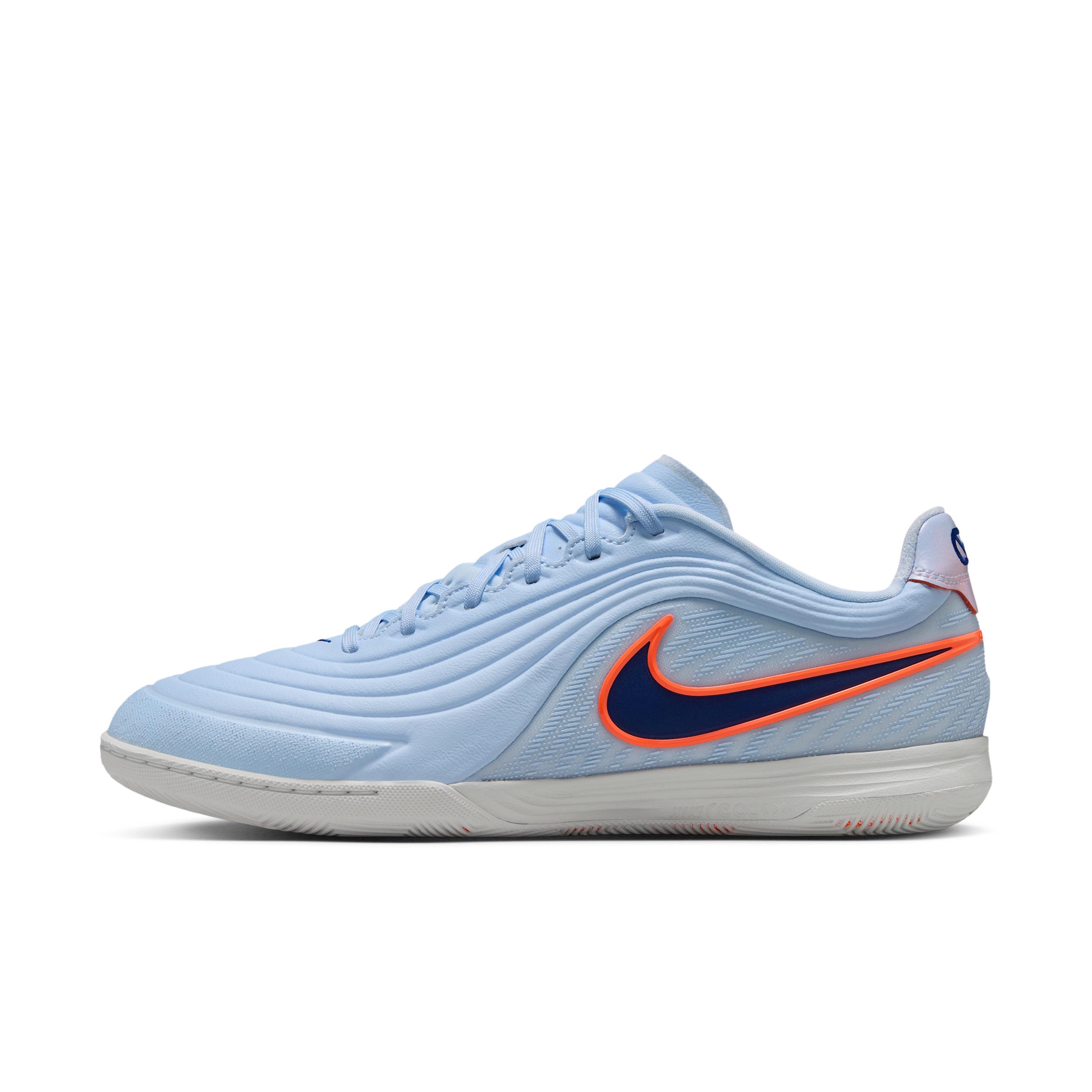 Nike Men's Tiempo Reactgato Indoor/Court Low-Top Soccer Shoes by NIKE