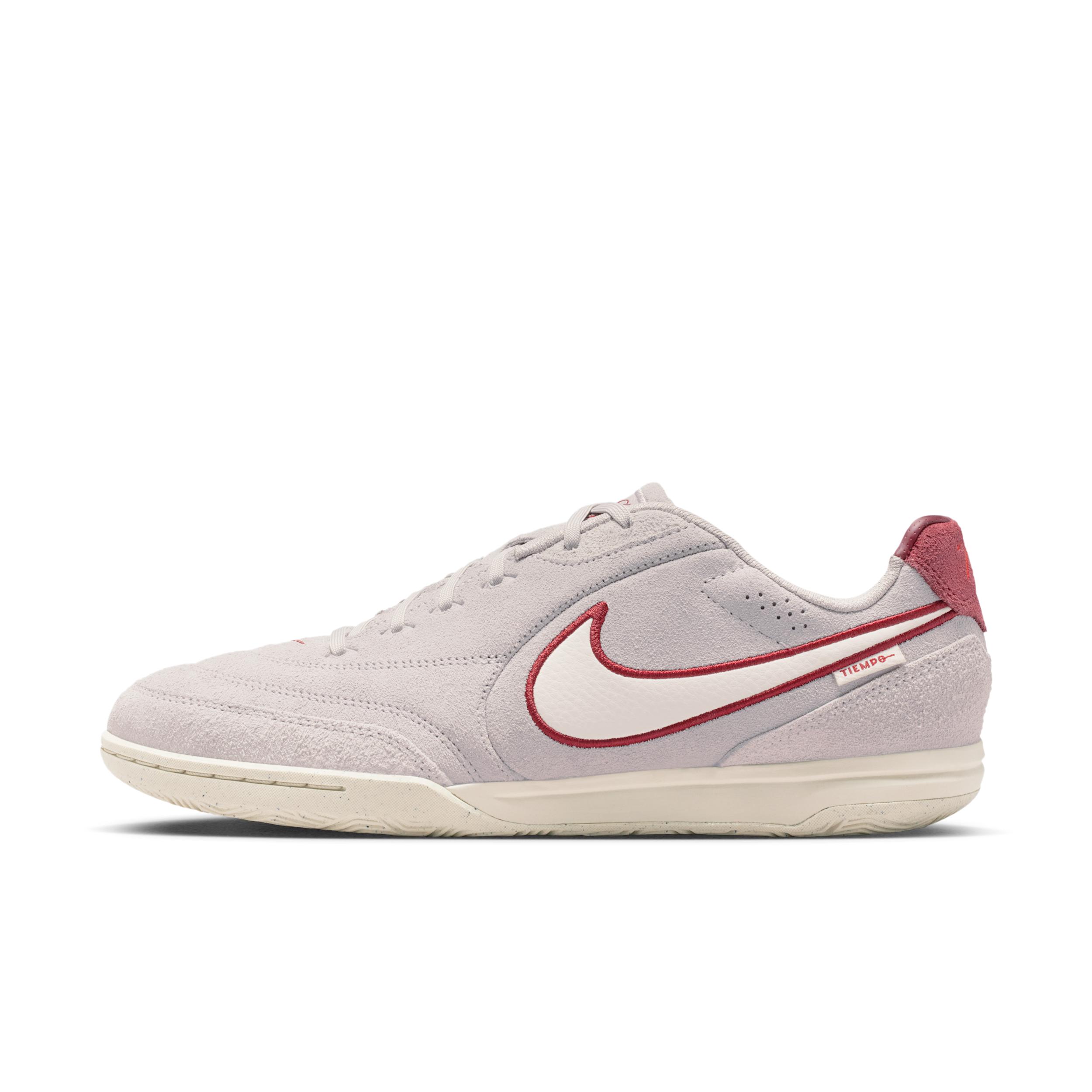 Nike Men's Tiempo Streetgato PRM Indoor/Court Low-Top Soccer Shoes by NIKE