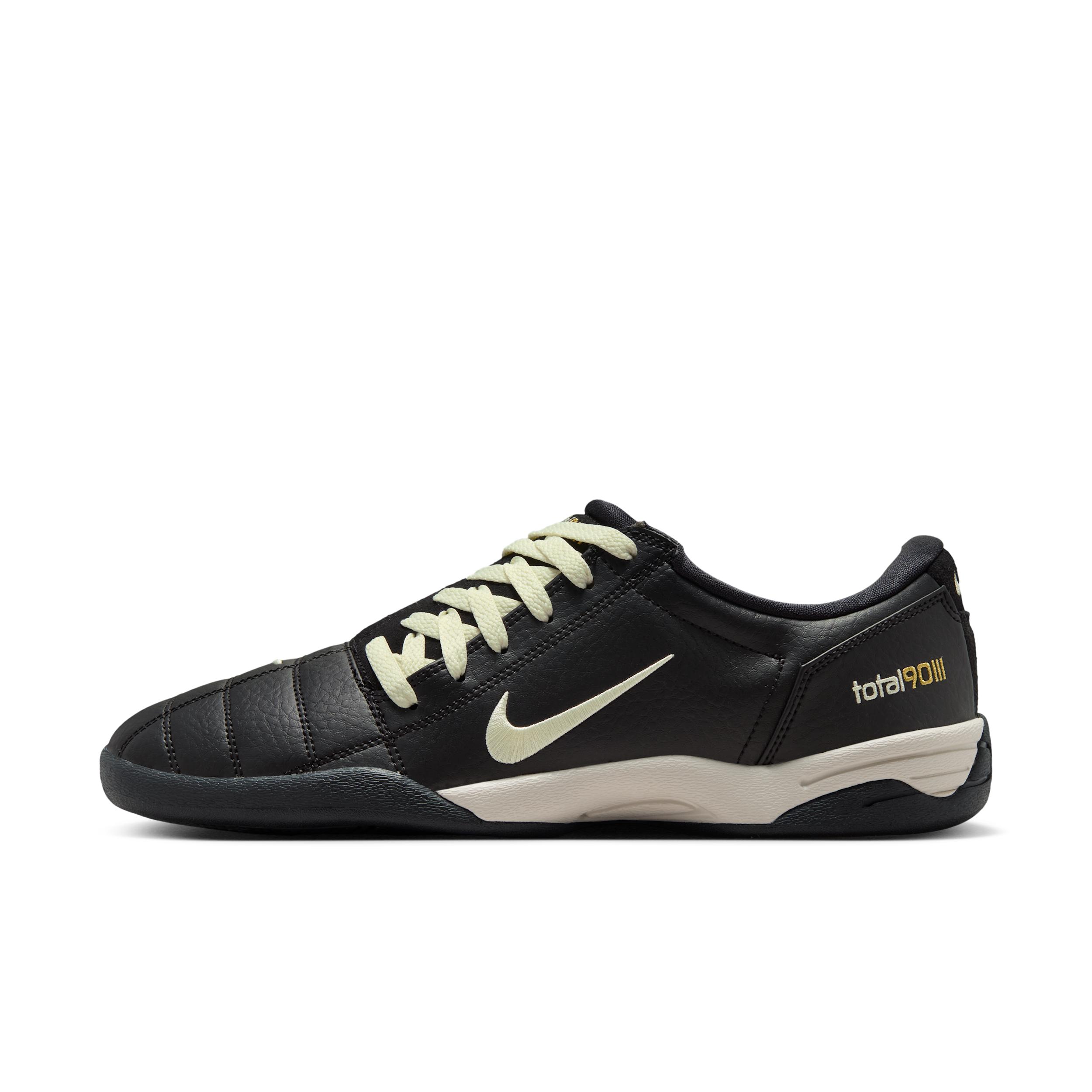 Nike Men's Total 90 Shoes by NIKE