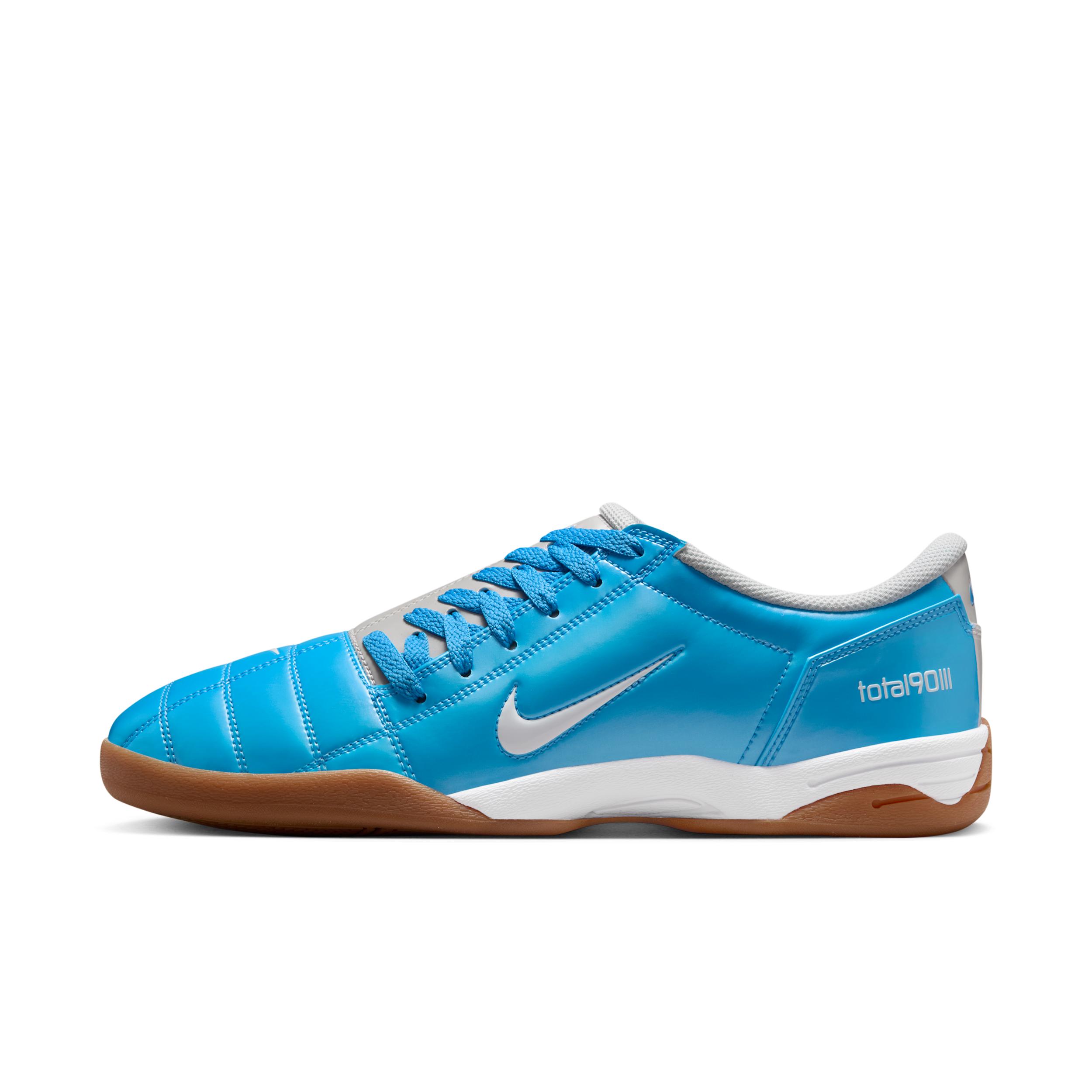 Nike Men's Total 90 Shoes by NIKE
