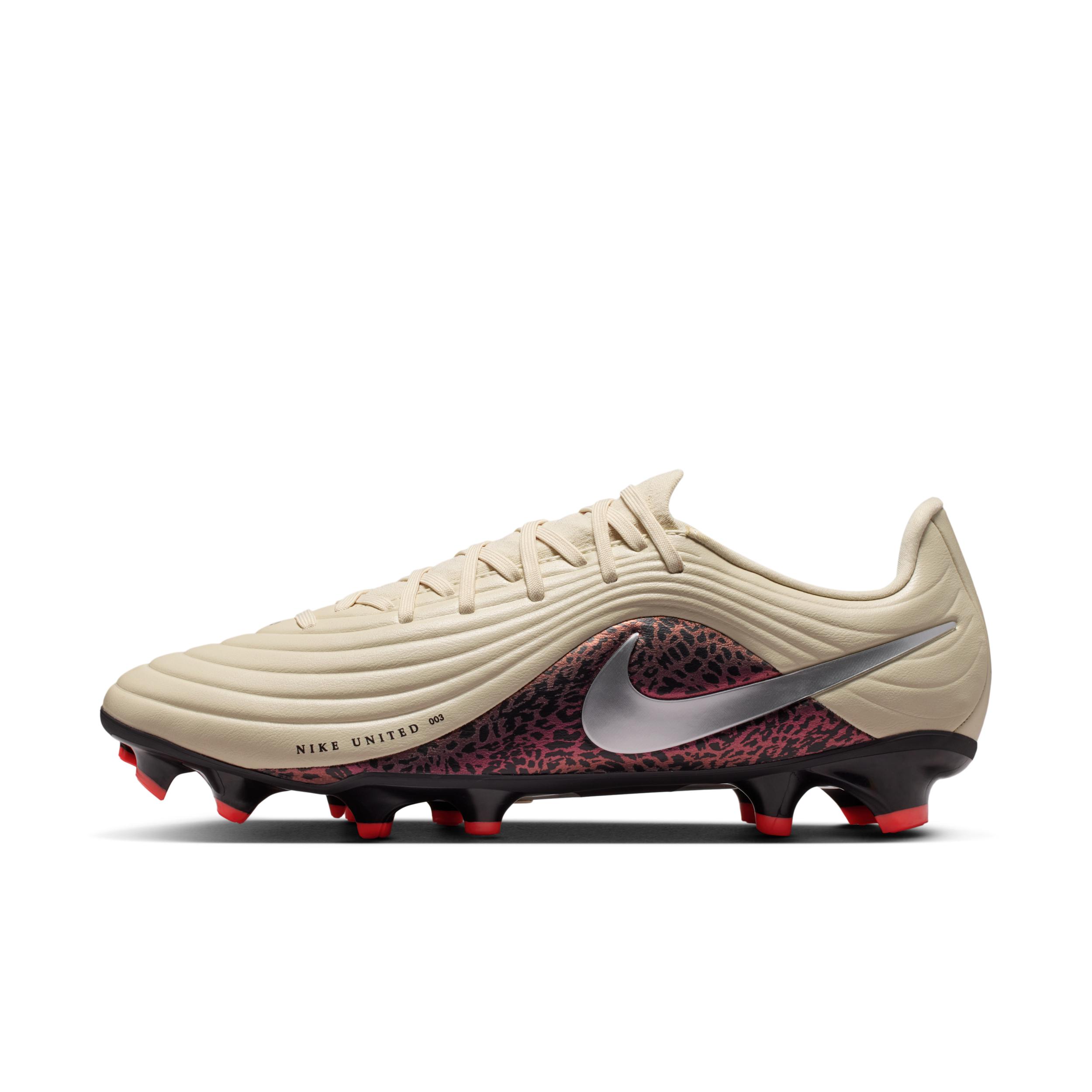 Nike Men's United Tiempo Maestro Academy Multi-Ground Low-Top Soccer Cleats by NIKE