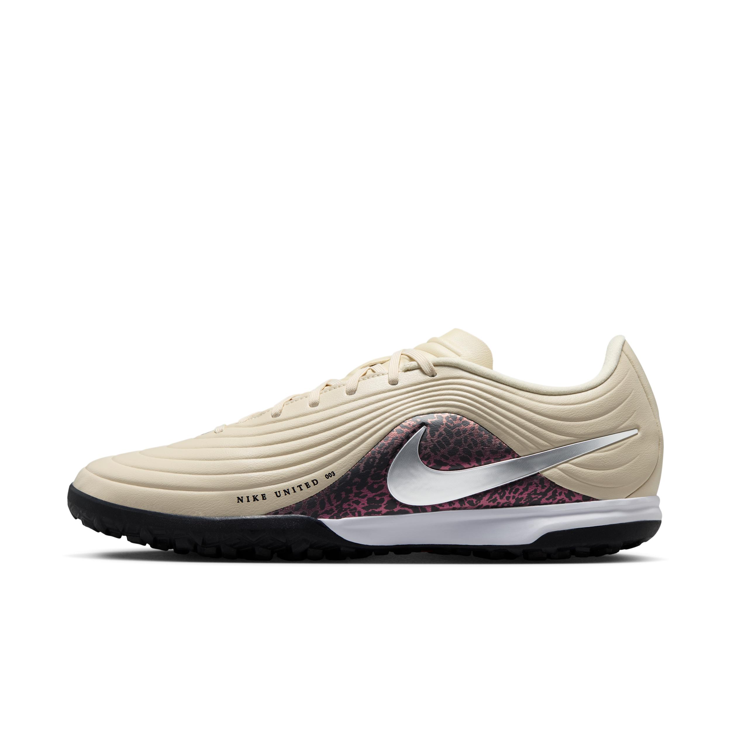 Nike Men's United Tiempo Maestro Academy Turf Low-Top Soccer Shoes by NIKE