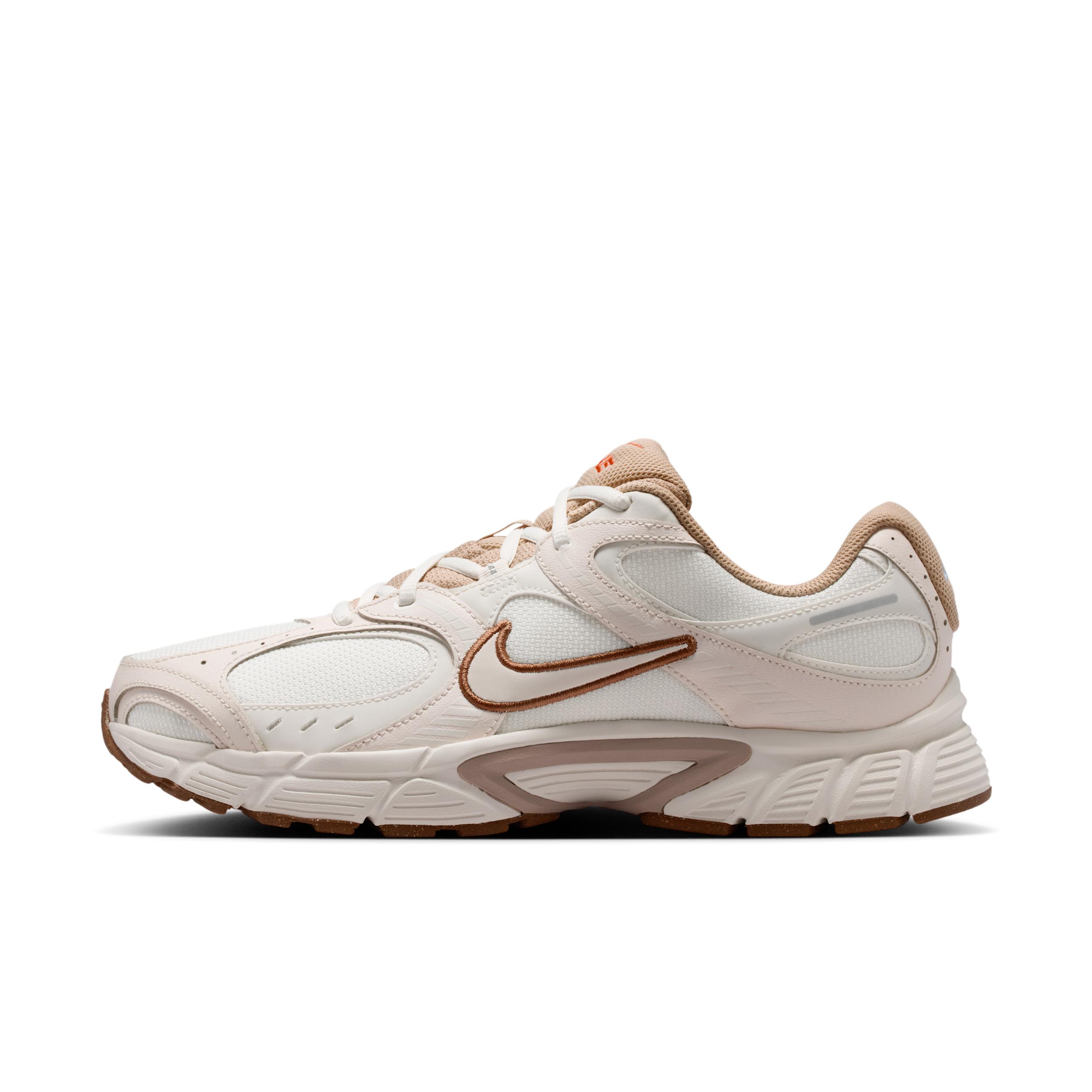 Nike Men's V5 RNR Shoes by NIKE