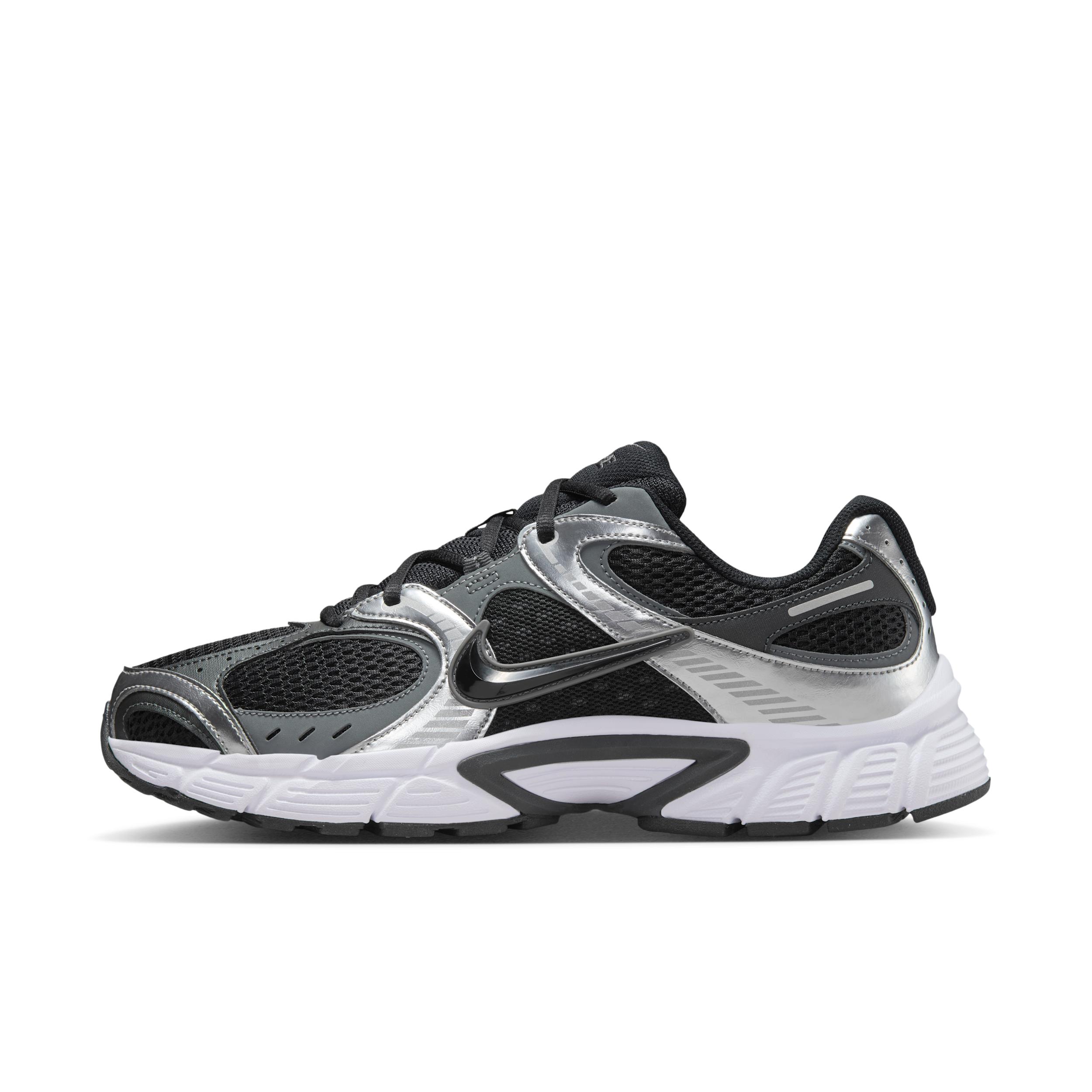 Nike Men's V5 RNR Shoes by NIKE