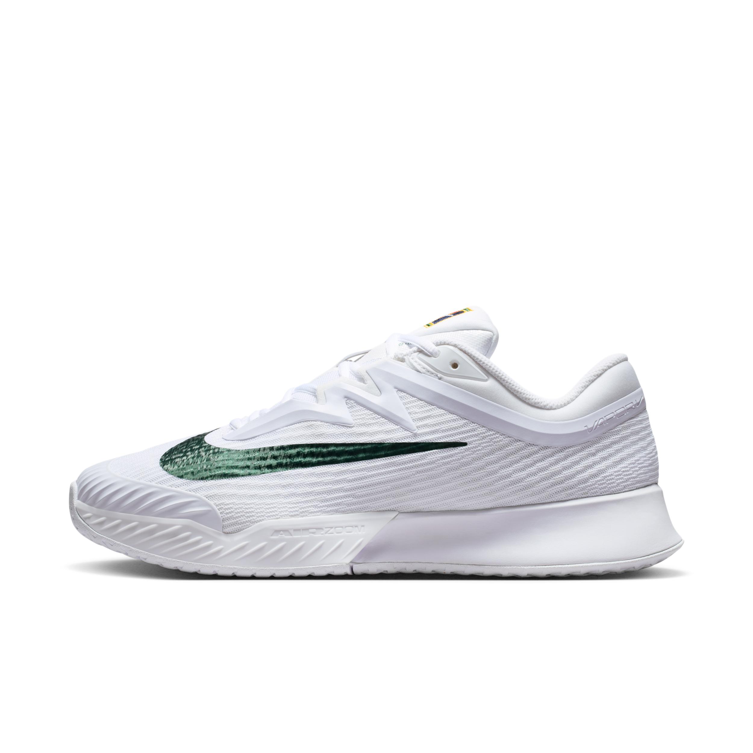 Nike Men's Vapor Pro 3 PRM Hard Court Tennis Shoes by NIKE