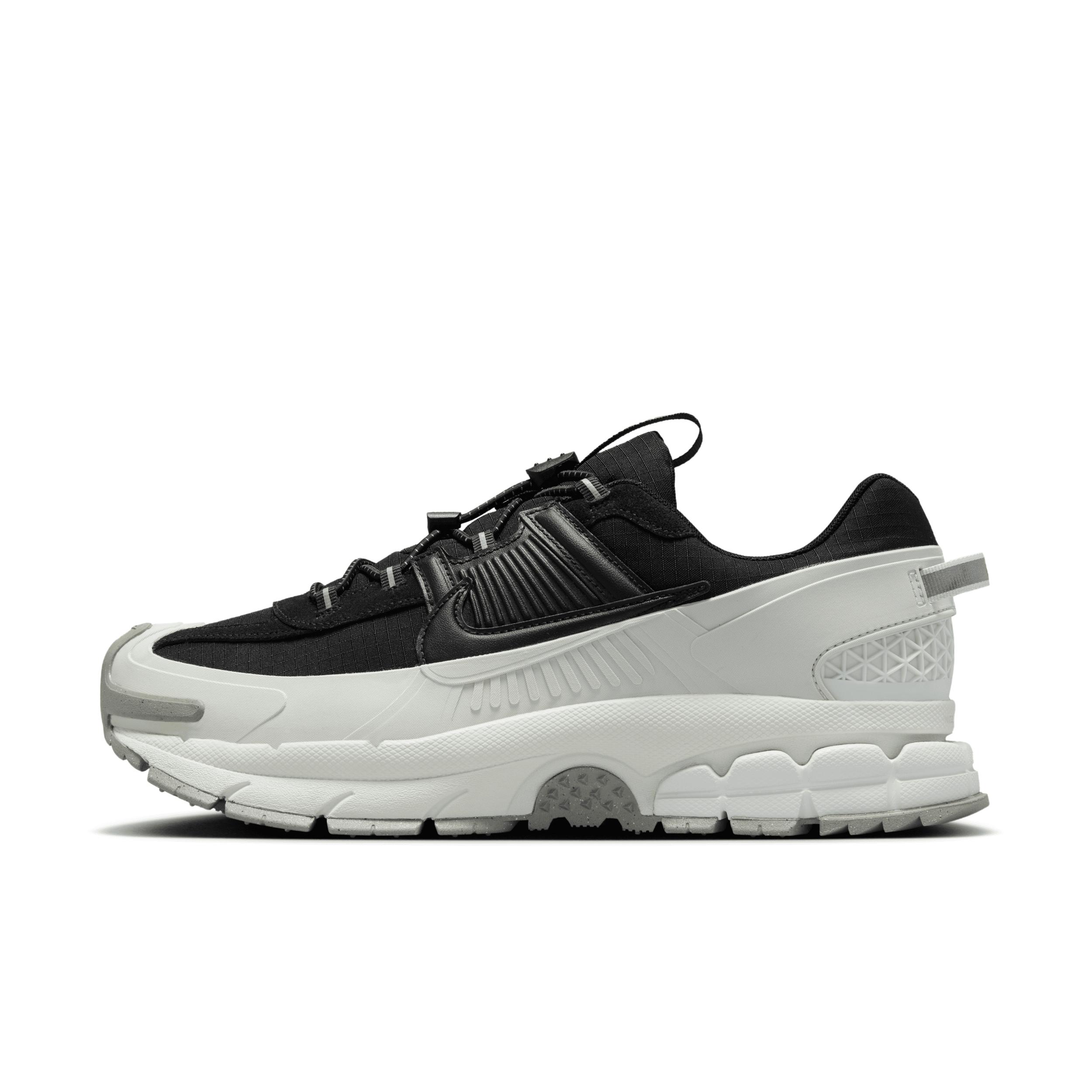 Nike Men's Zoom Vomero Roam Winterized Shoes by NIKE